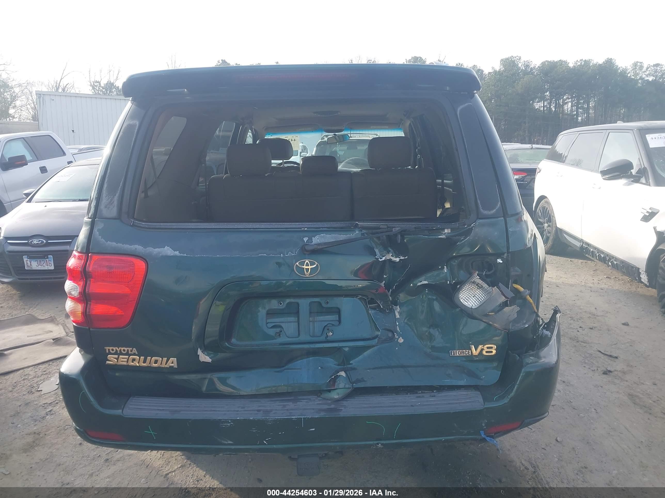 TOYOTA SEQUOIA image 6