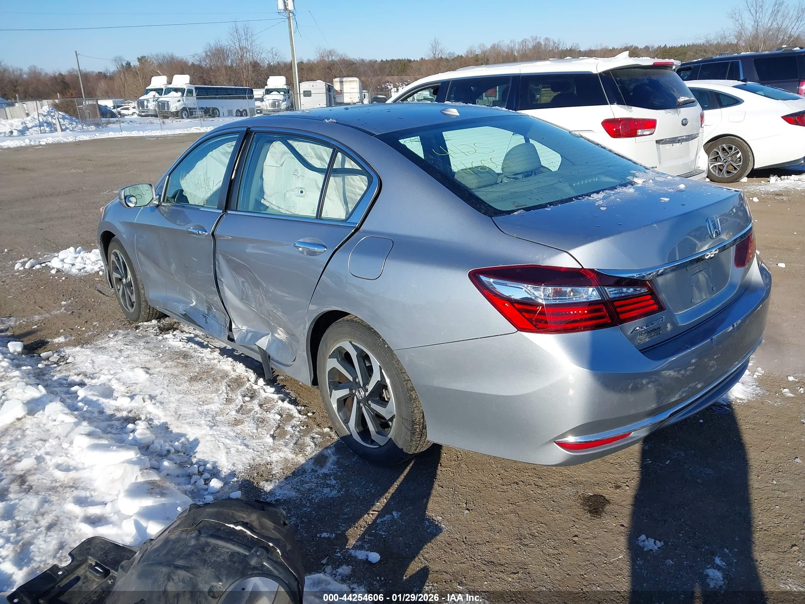 HONDA ACCORD image 3