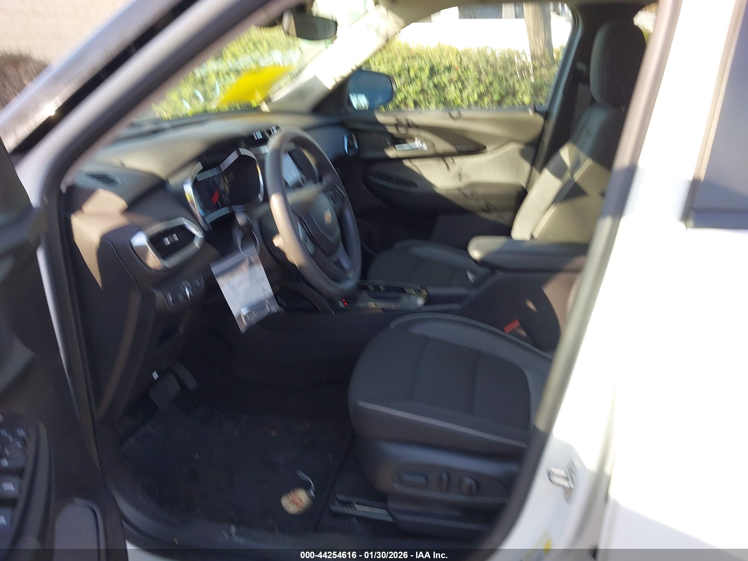 CHEVROLET TRAILBLAZER image 5
