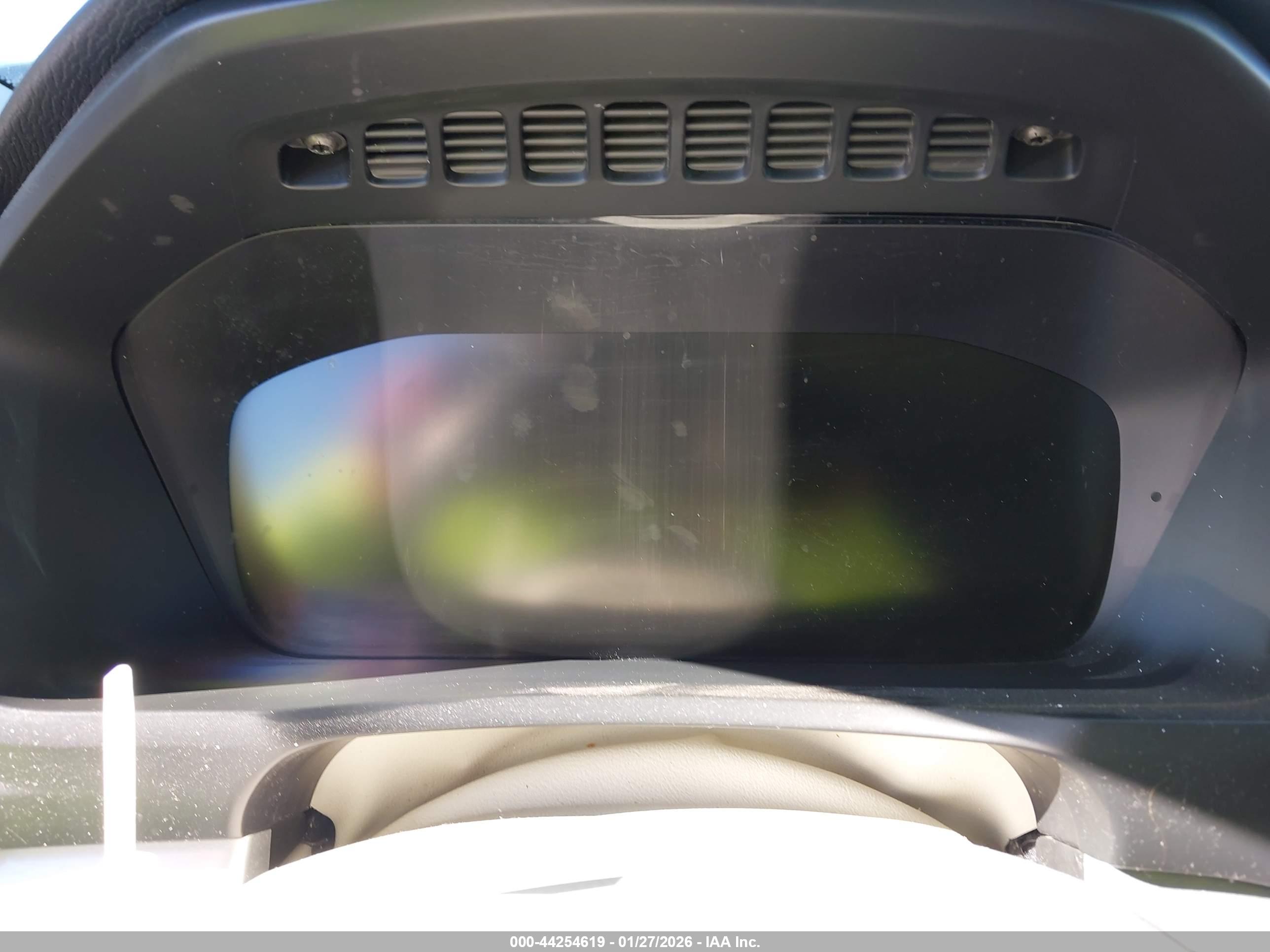 VOLVO XC90 image 7