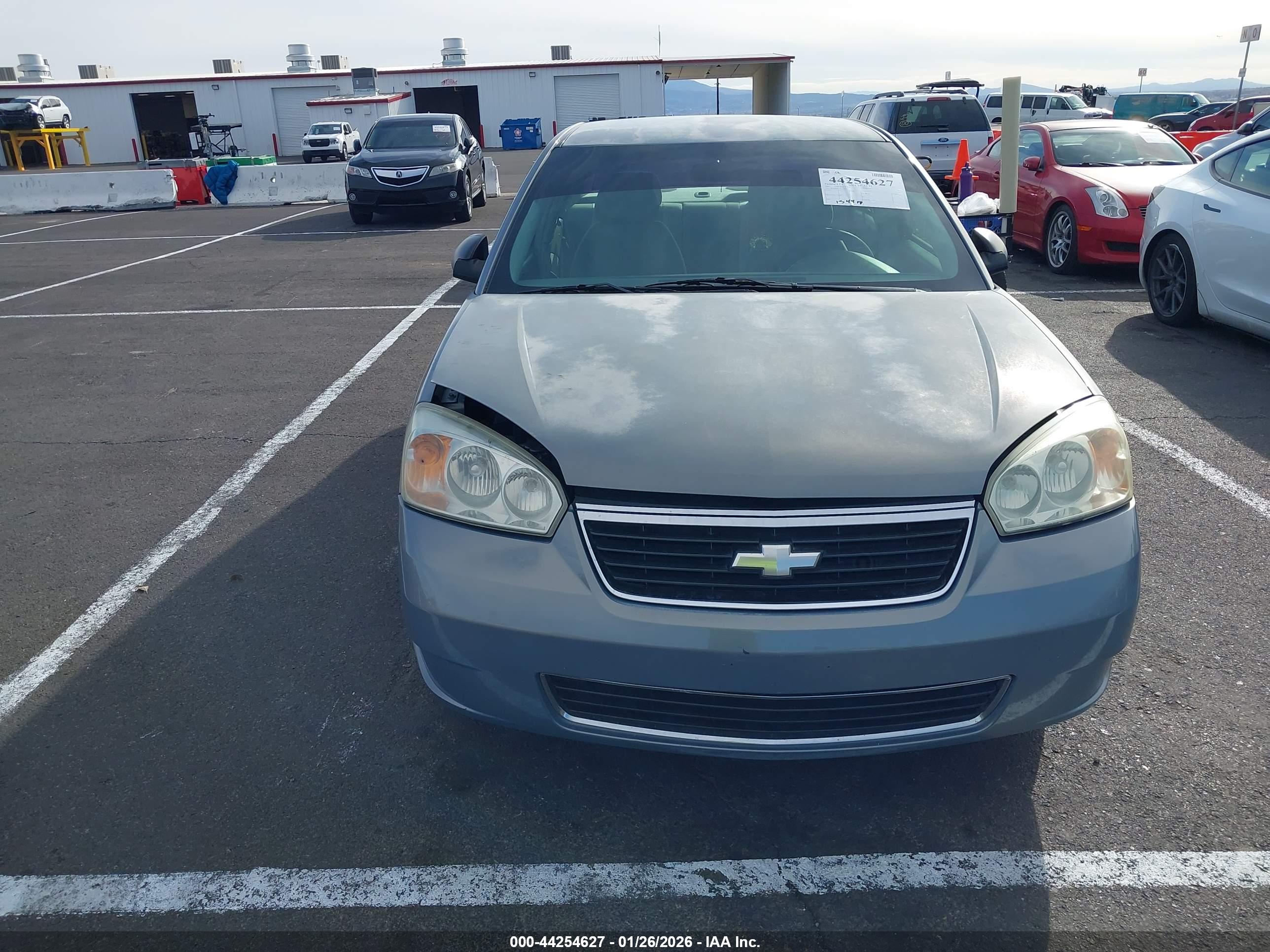 CHEVROLET MALIBU image 6