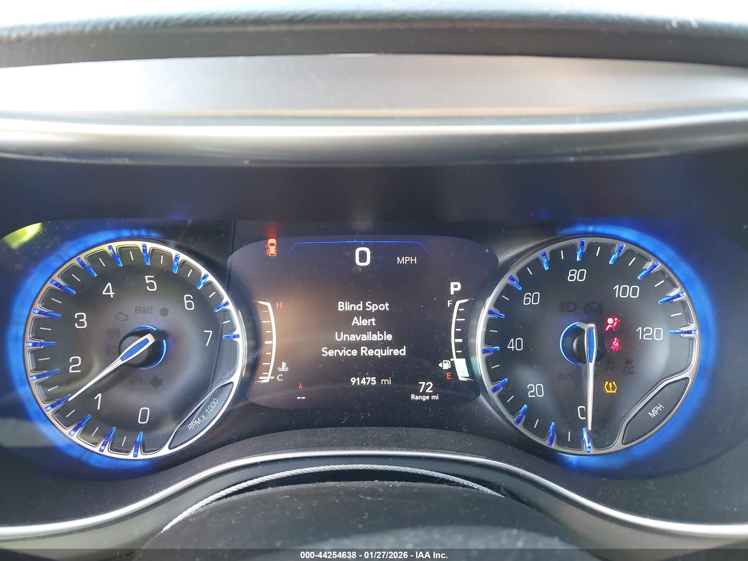 CHRYSLER PACIFICA image 7