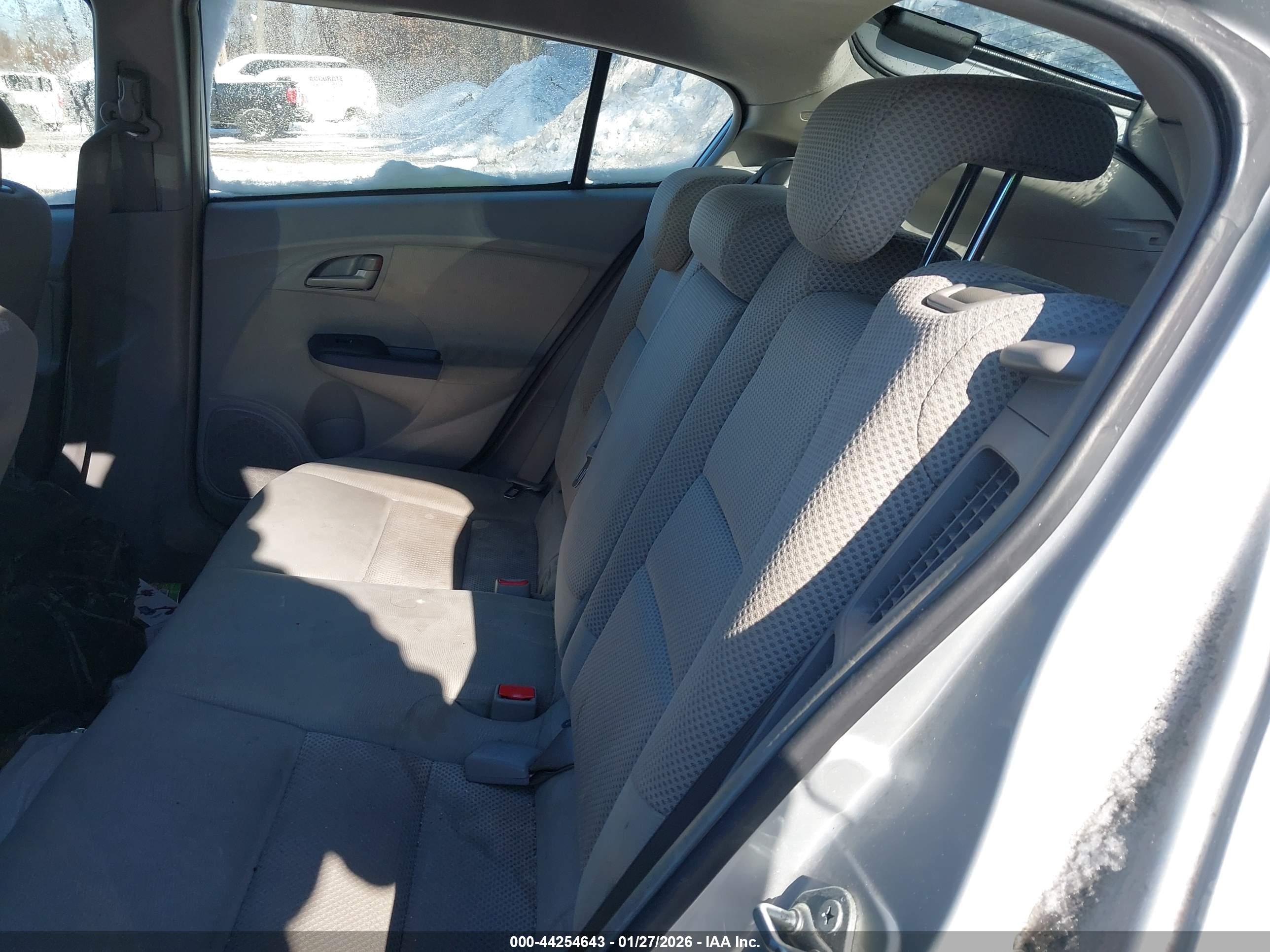 HONDA INSIGHT image 8