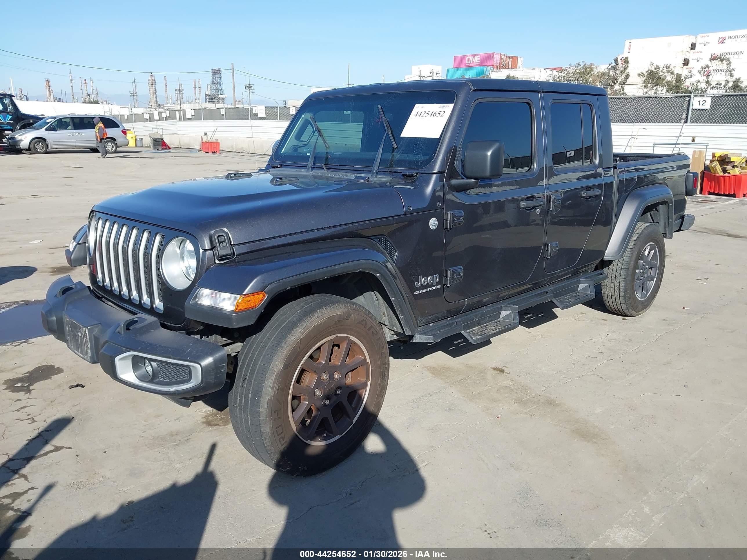 JEEP GLADIATOR image 2