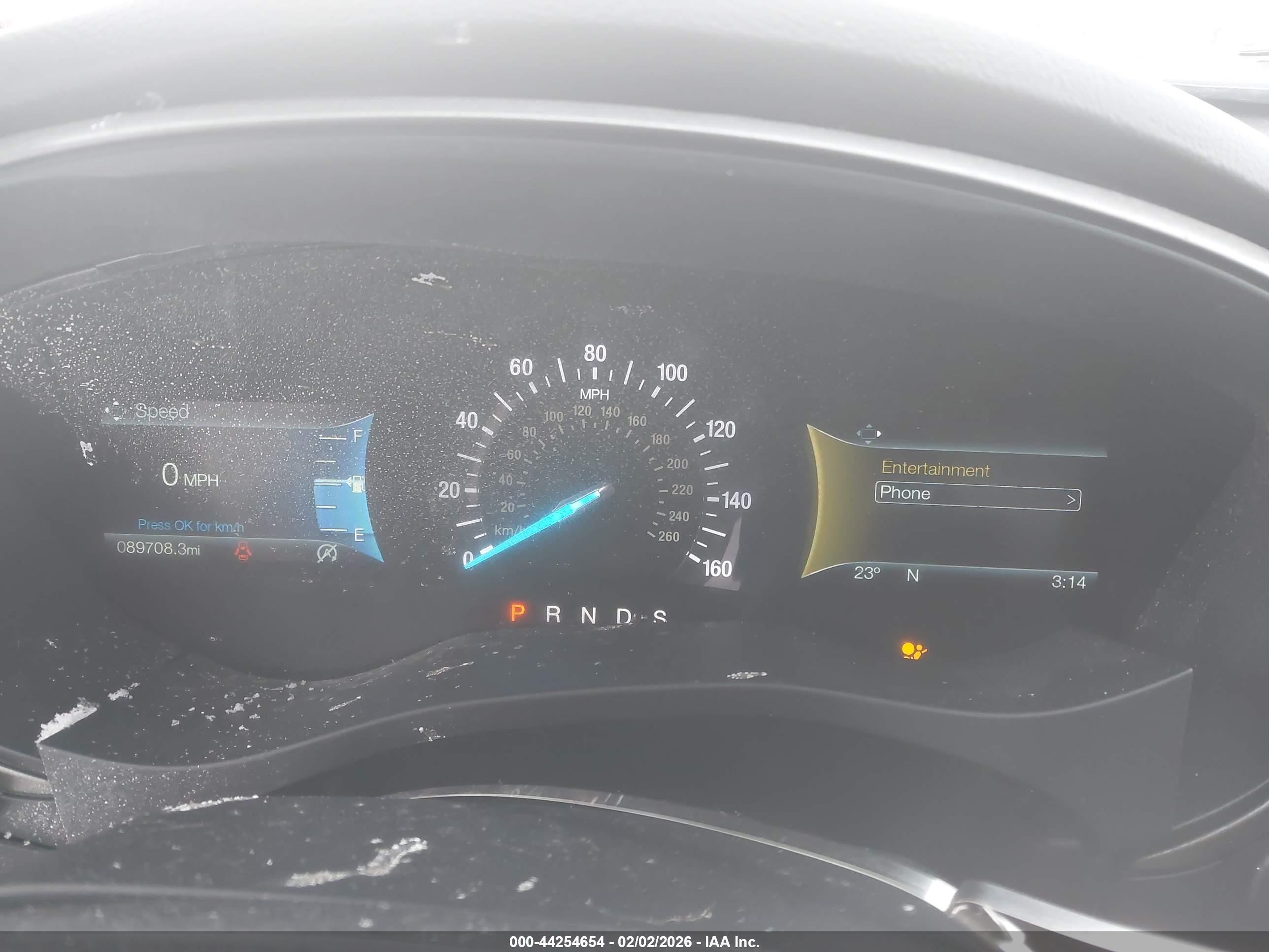 FORD FUSION image 7
