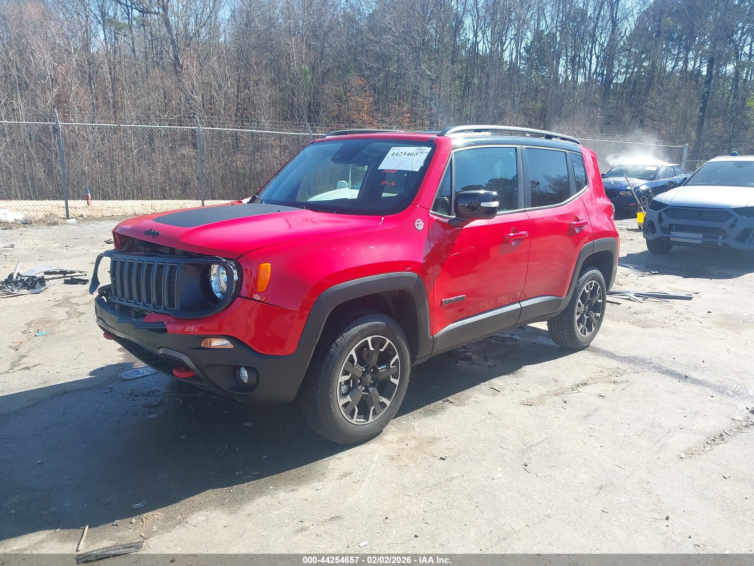 JEEP RENEGADE image 2