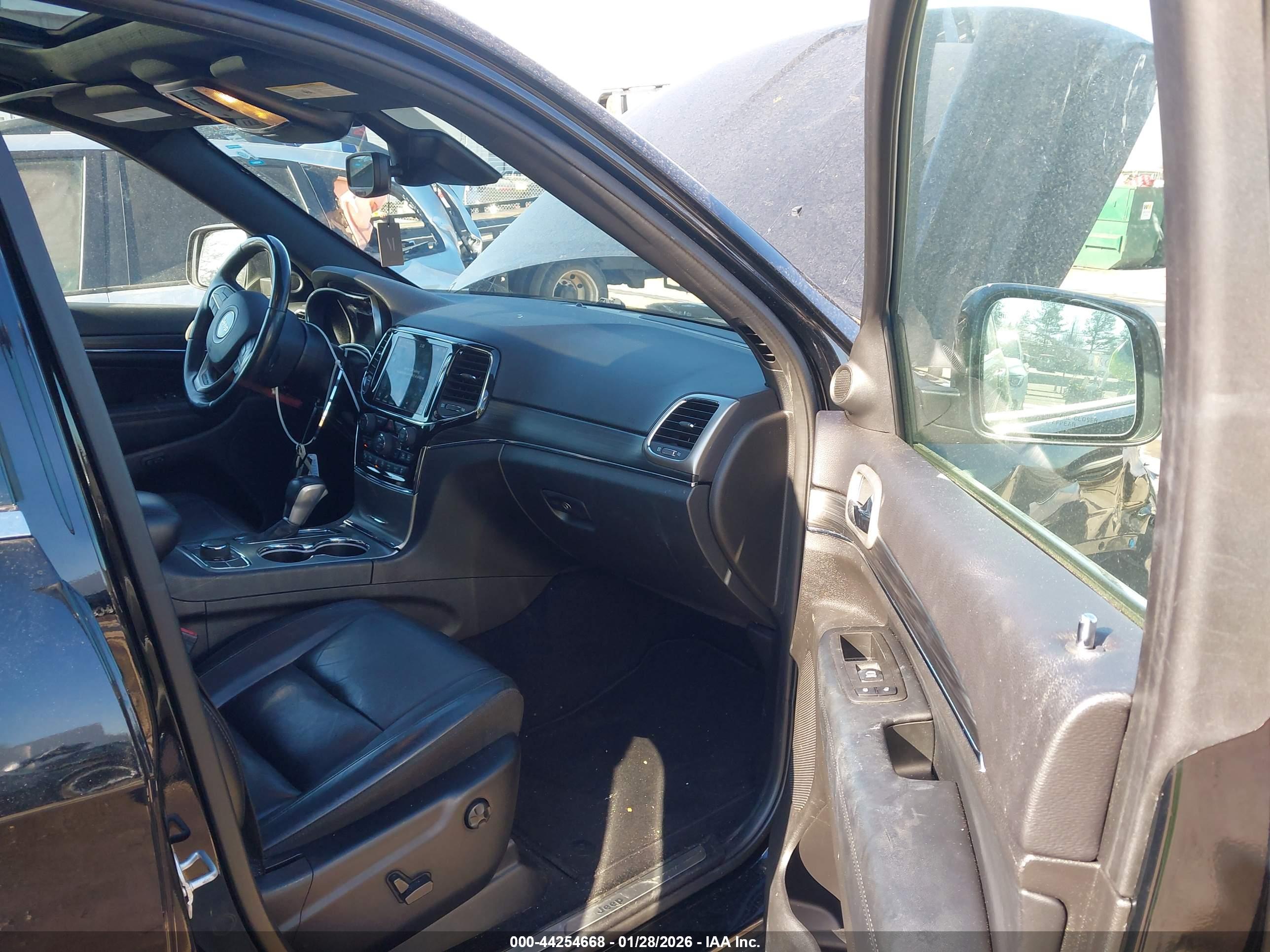 JEEP GRAND image 5