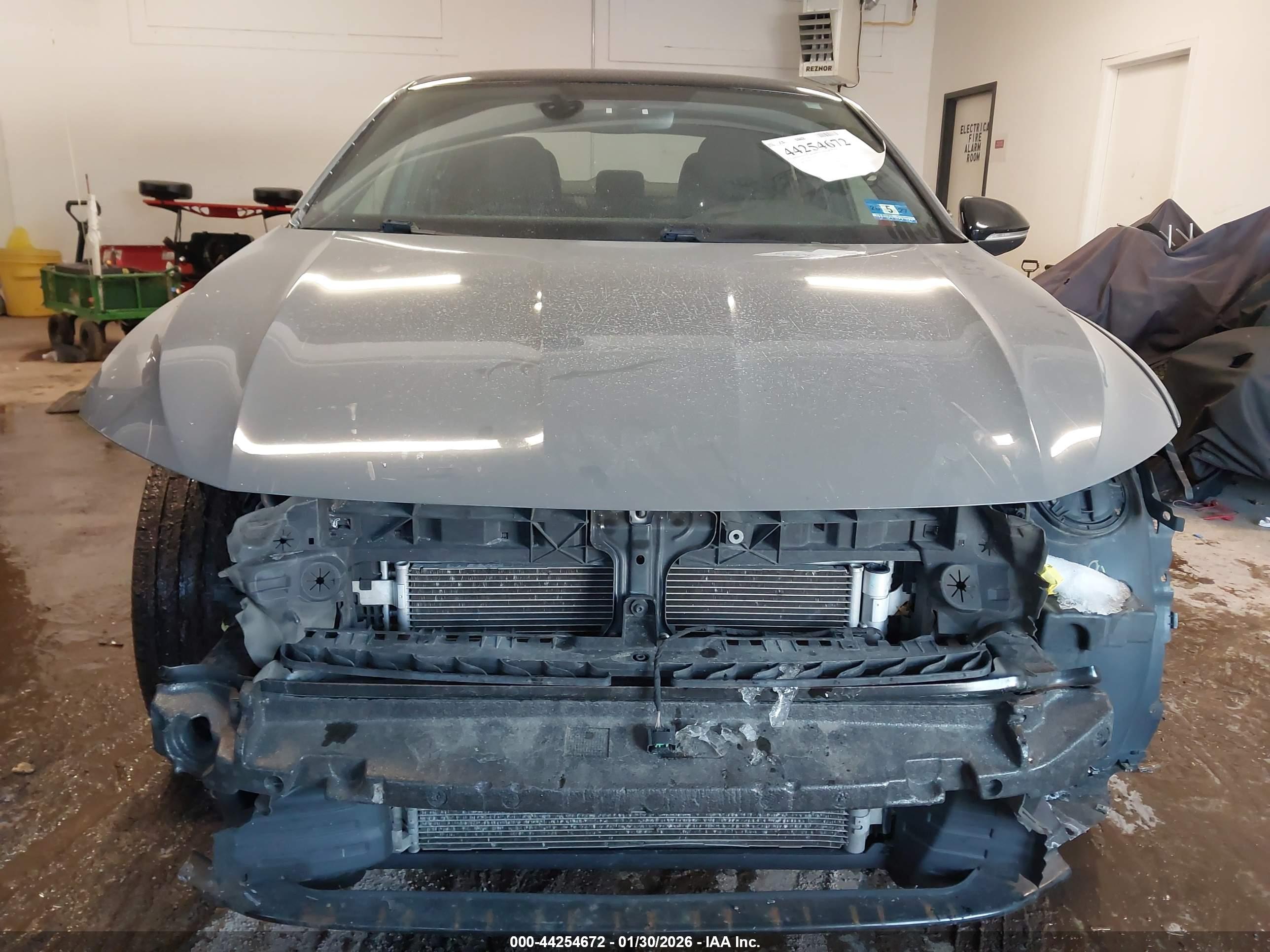 VOLKSWAGEN JETTA image 6