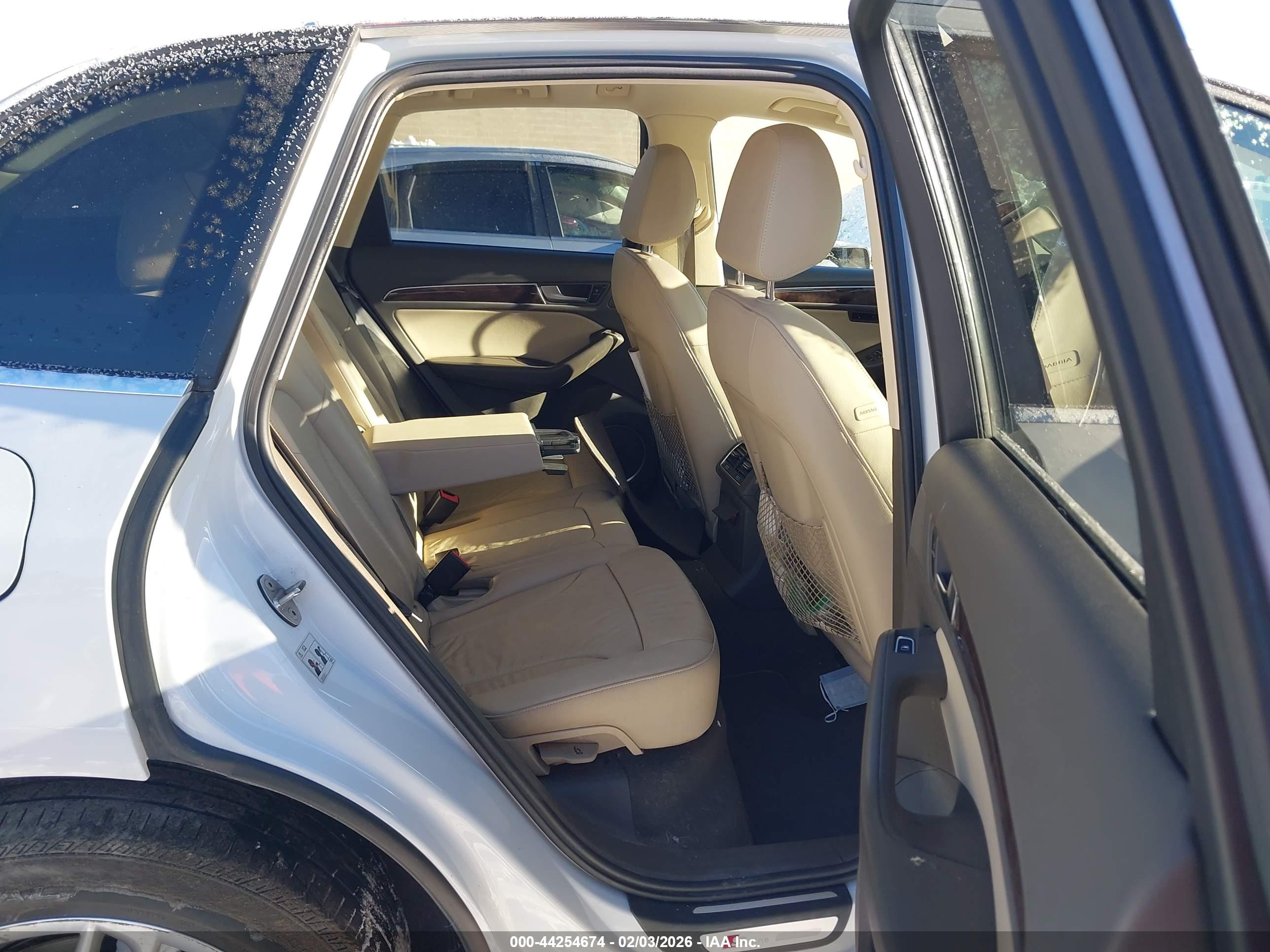 AUDI Q5 image 8