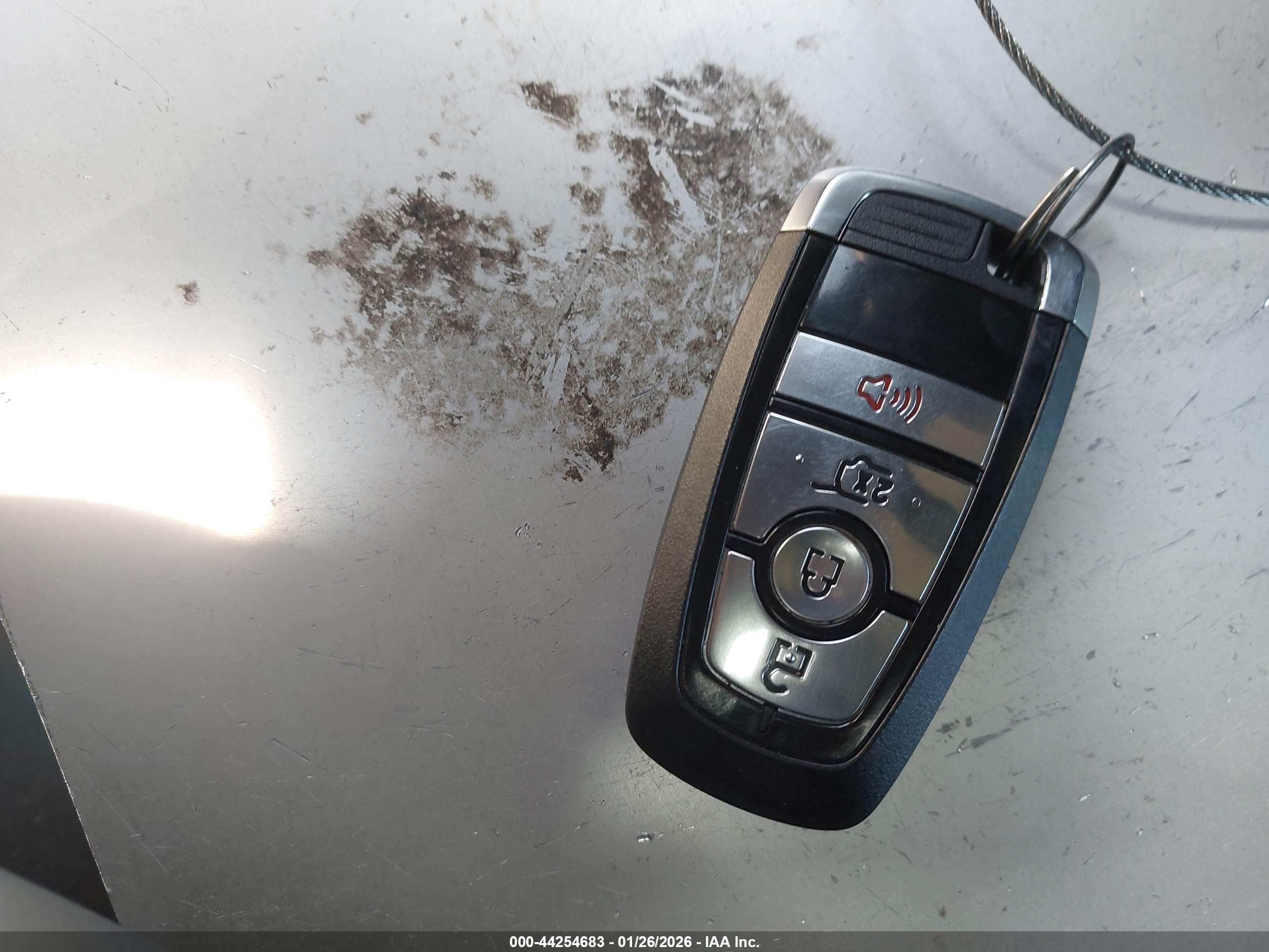 FORD MUSTANG image 11