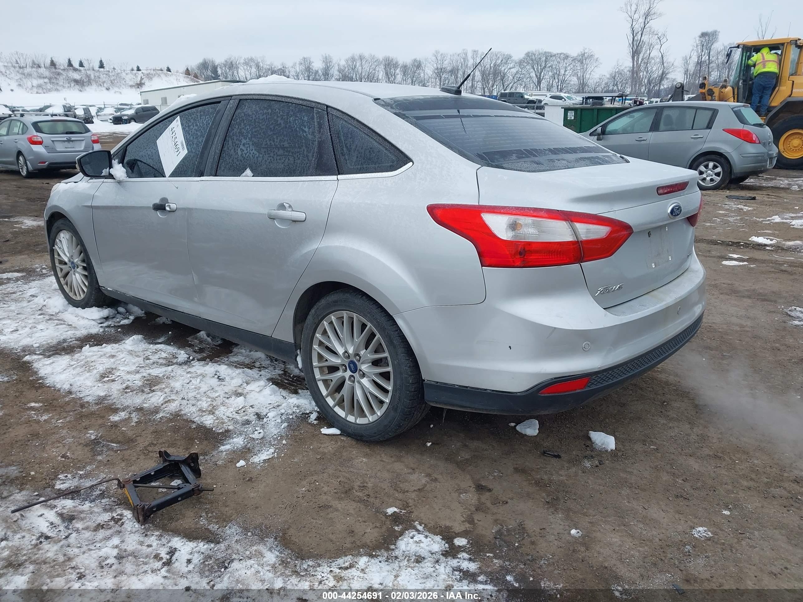 FORD FOCUS image 3