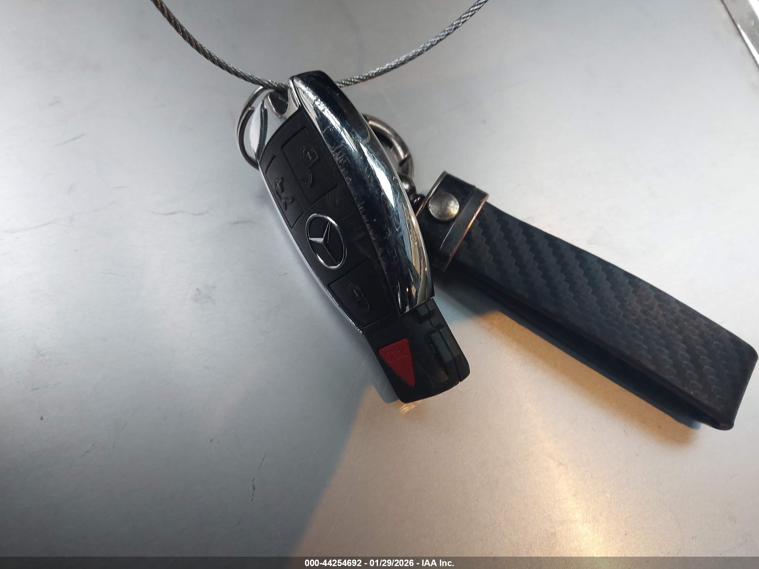 MERCEDES-BENZ CLA image 11