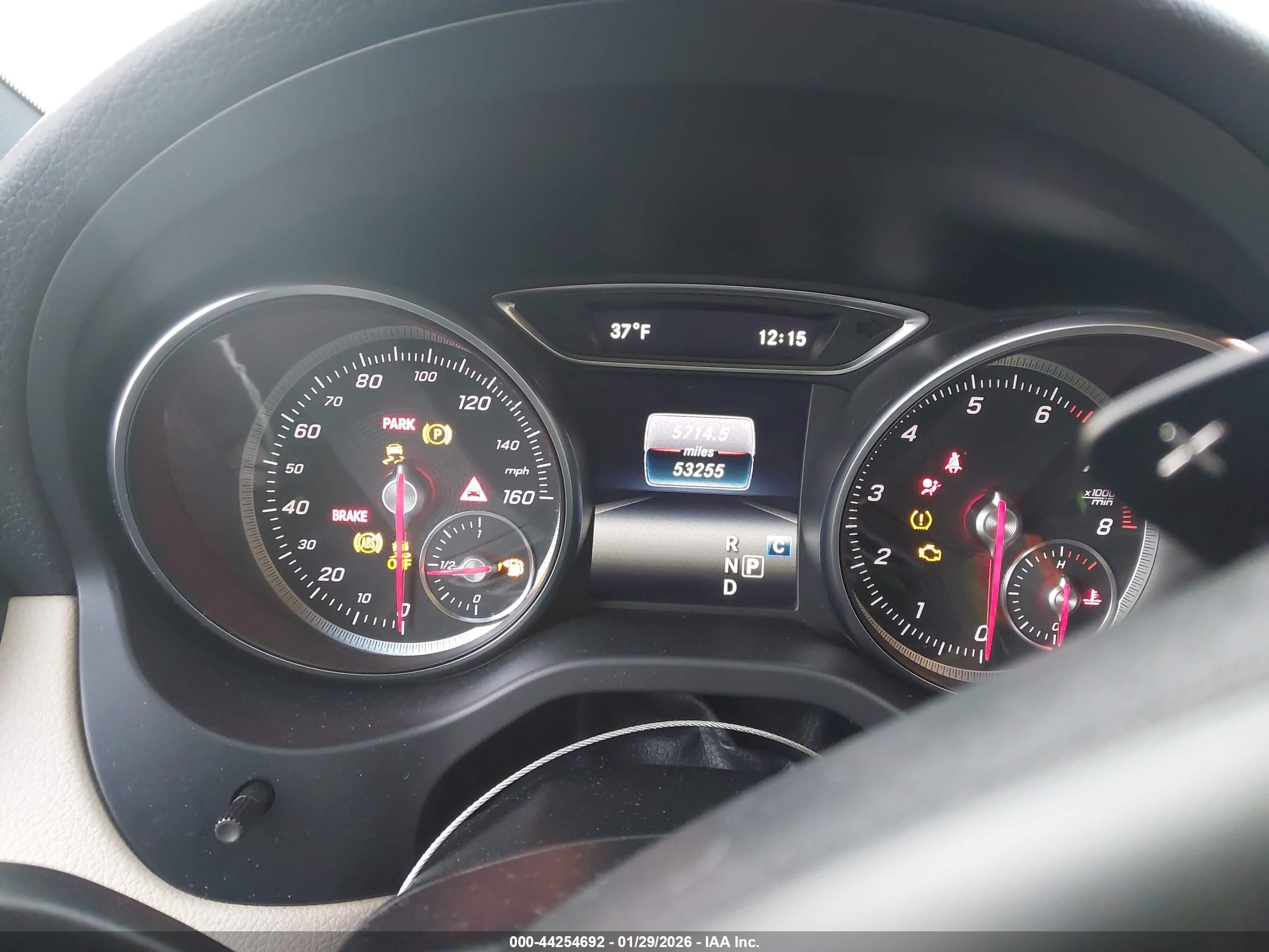 MERCEDES-BENZ CLA image 7