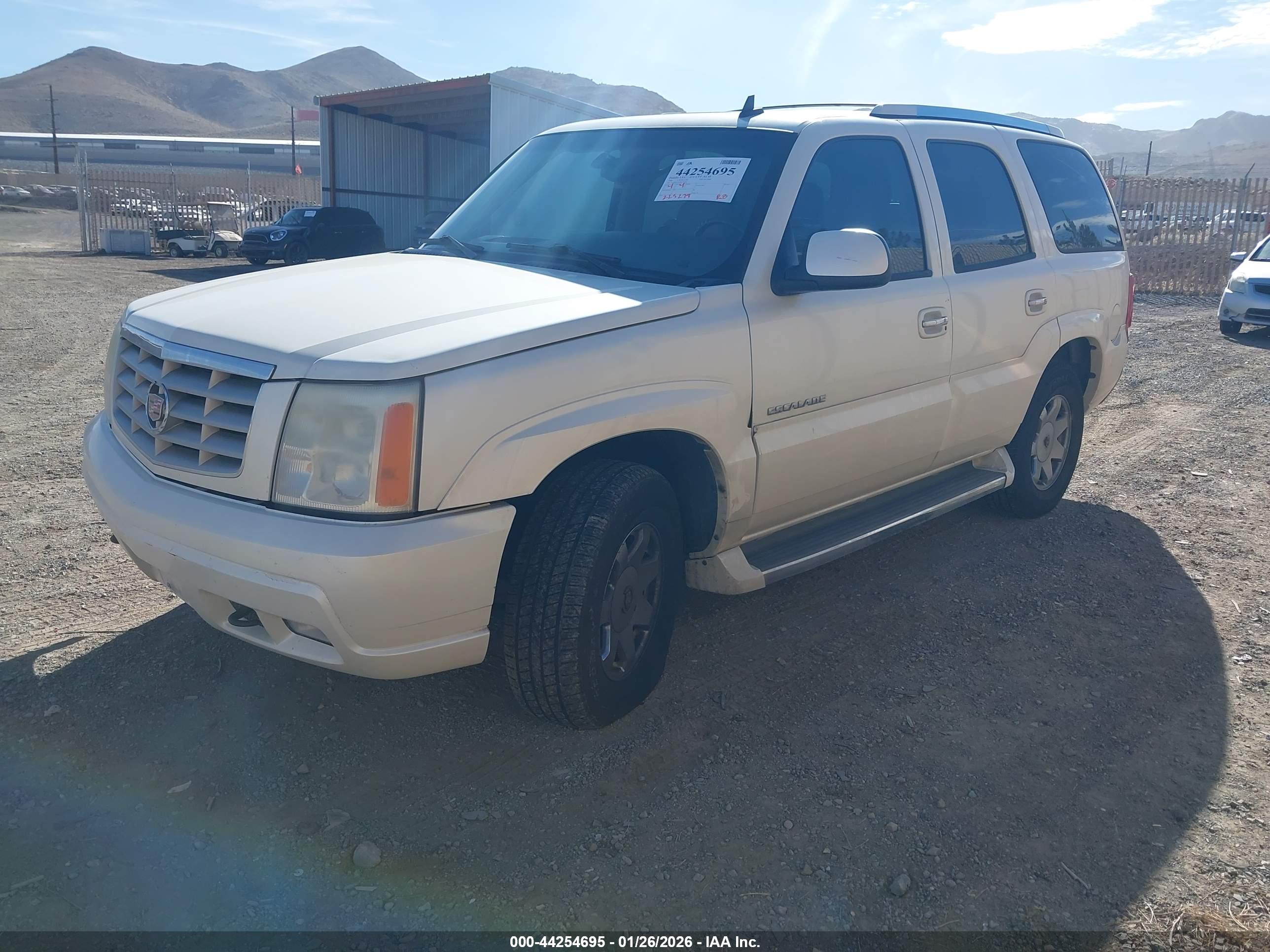 CADILLAC ESCALADE image 2