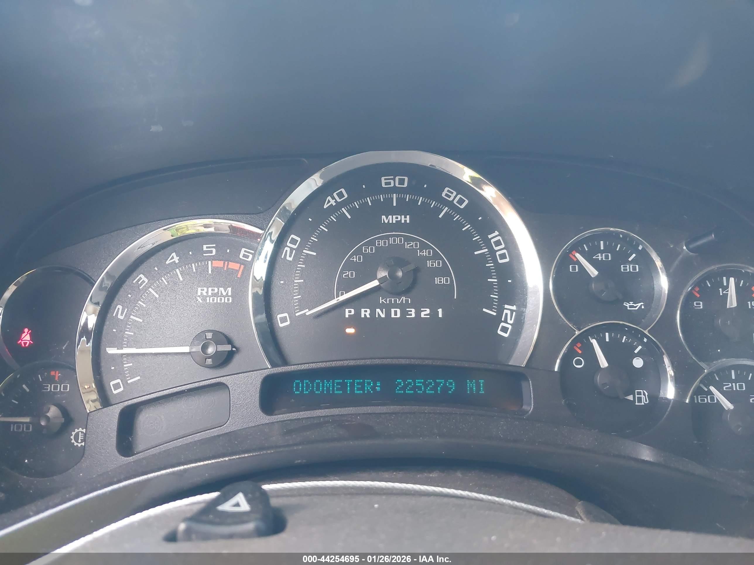 CADILLAC ESCALADE image 7