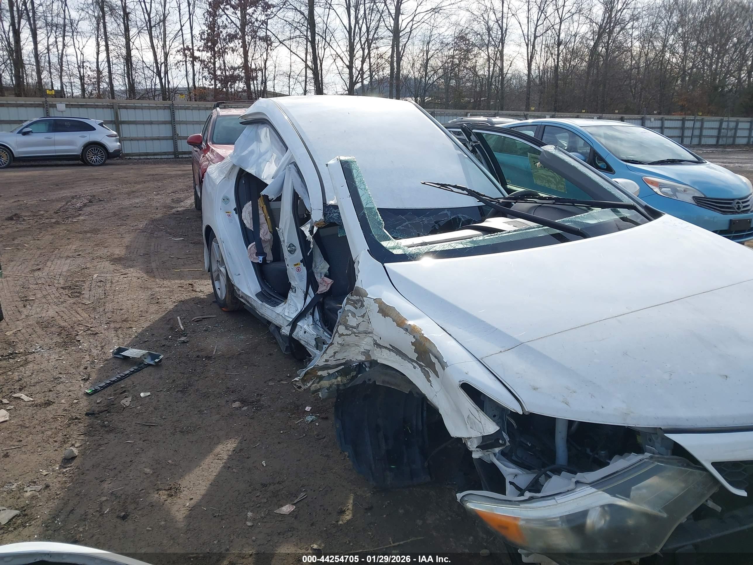 TOYOTA CAMRY image 6