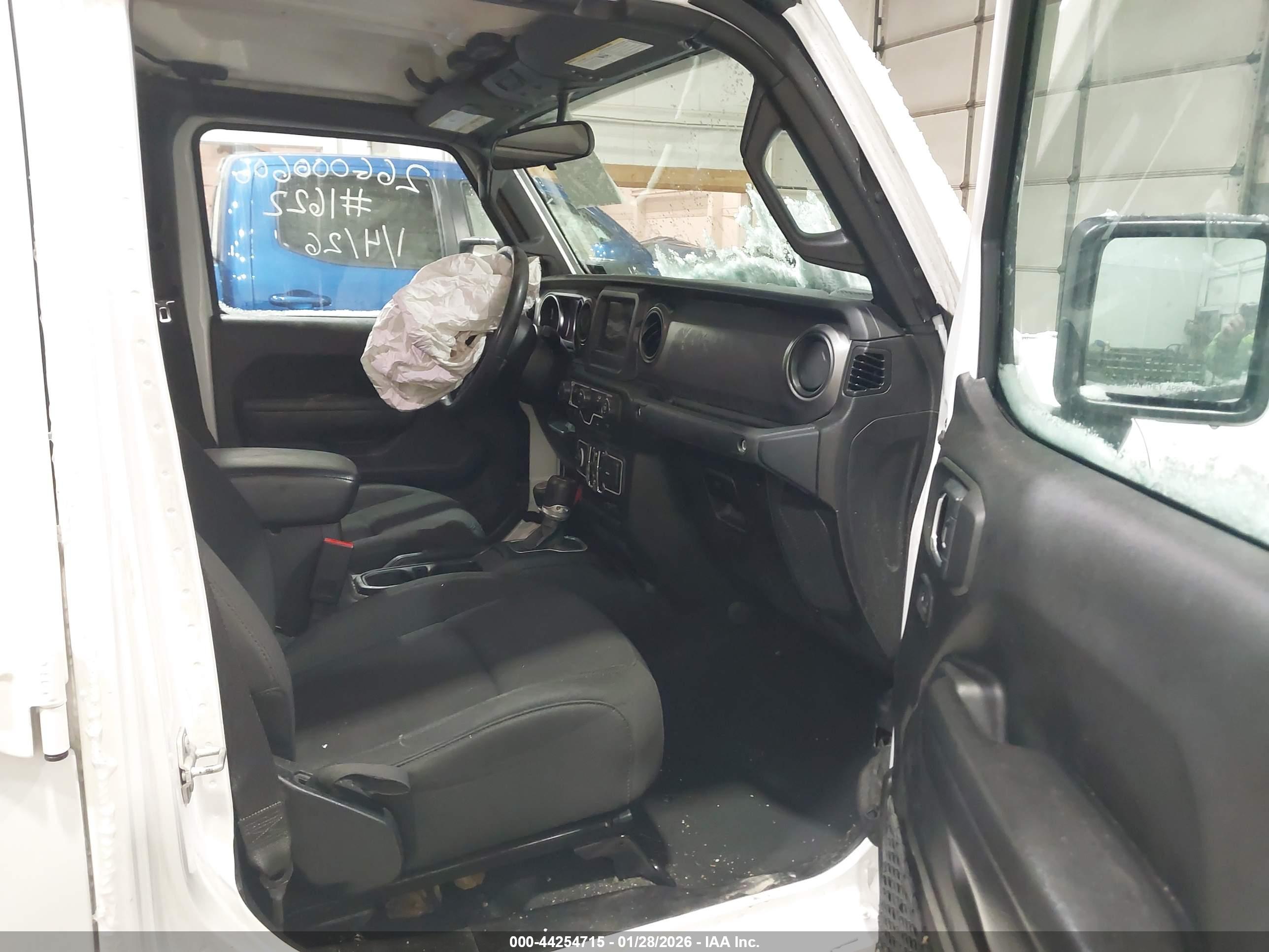 JEEP GLADIATOR image 5