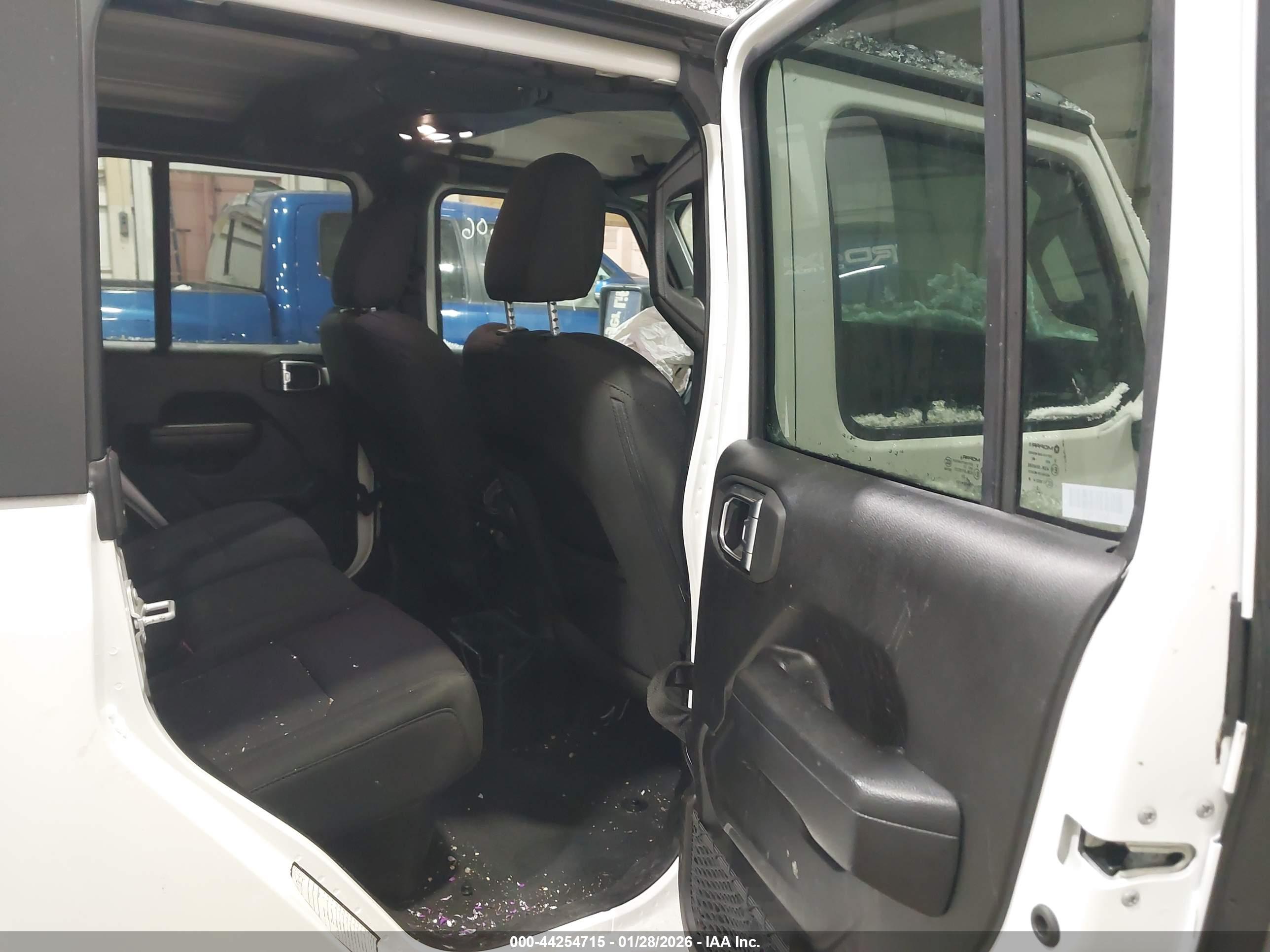 JEEP GLADIATOR image 8