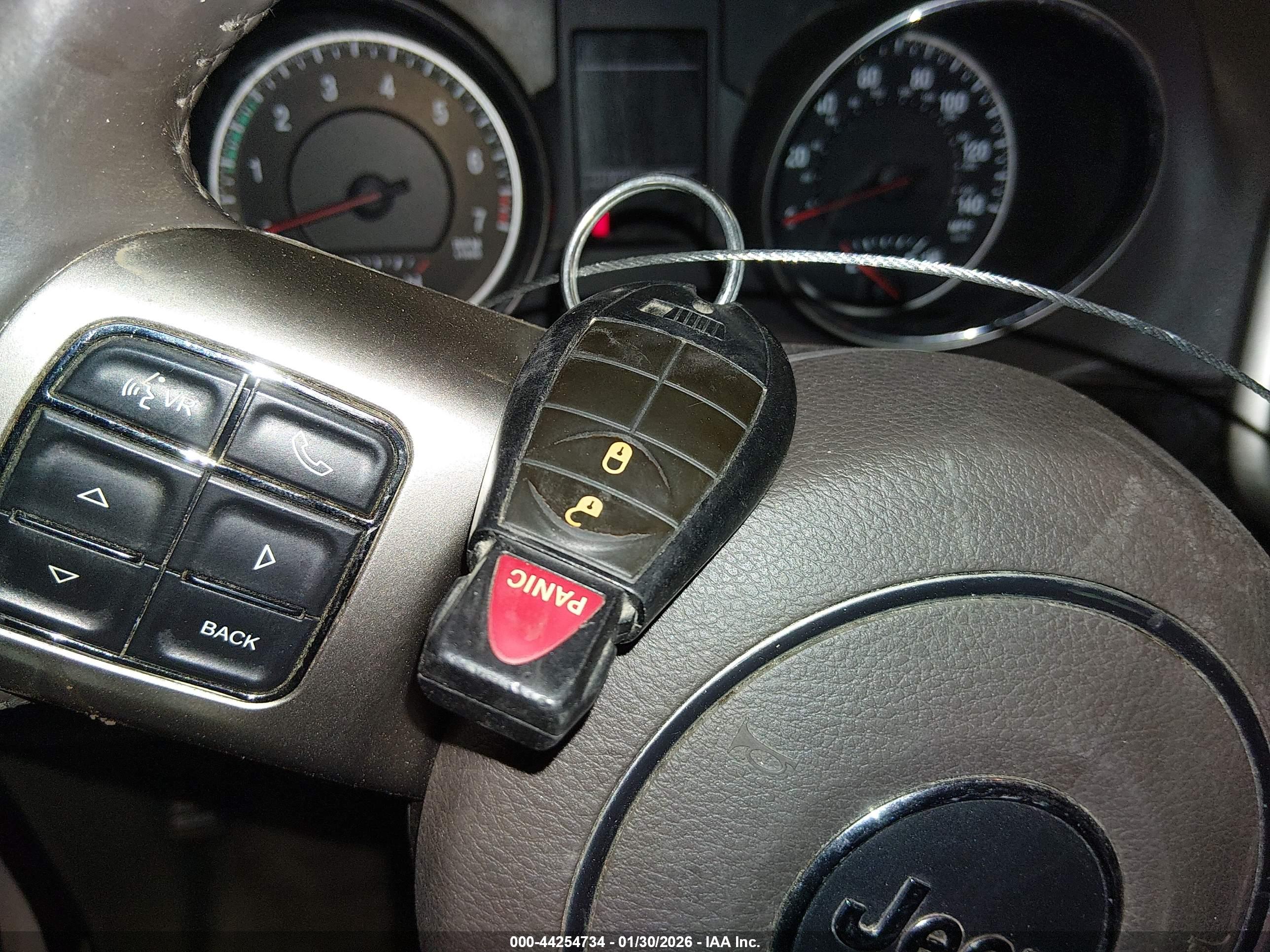 JEEP GRAND image 11