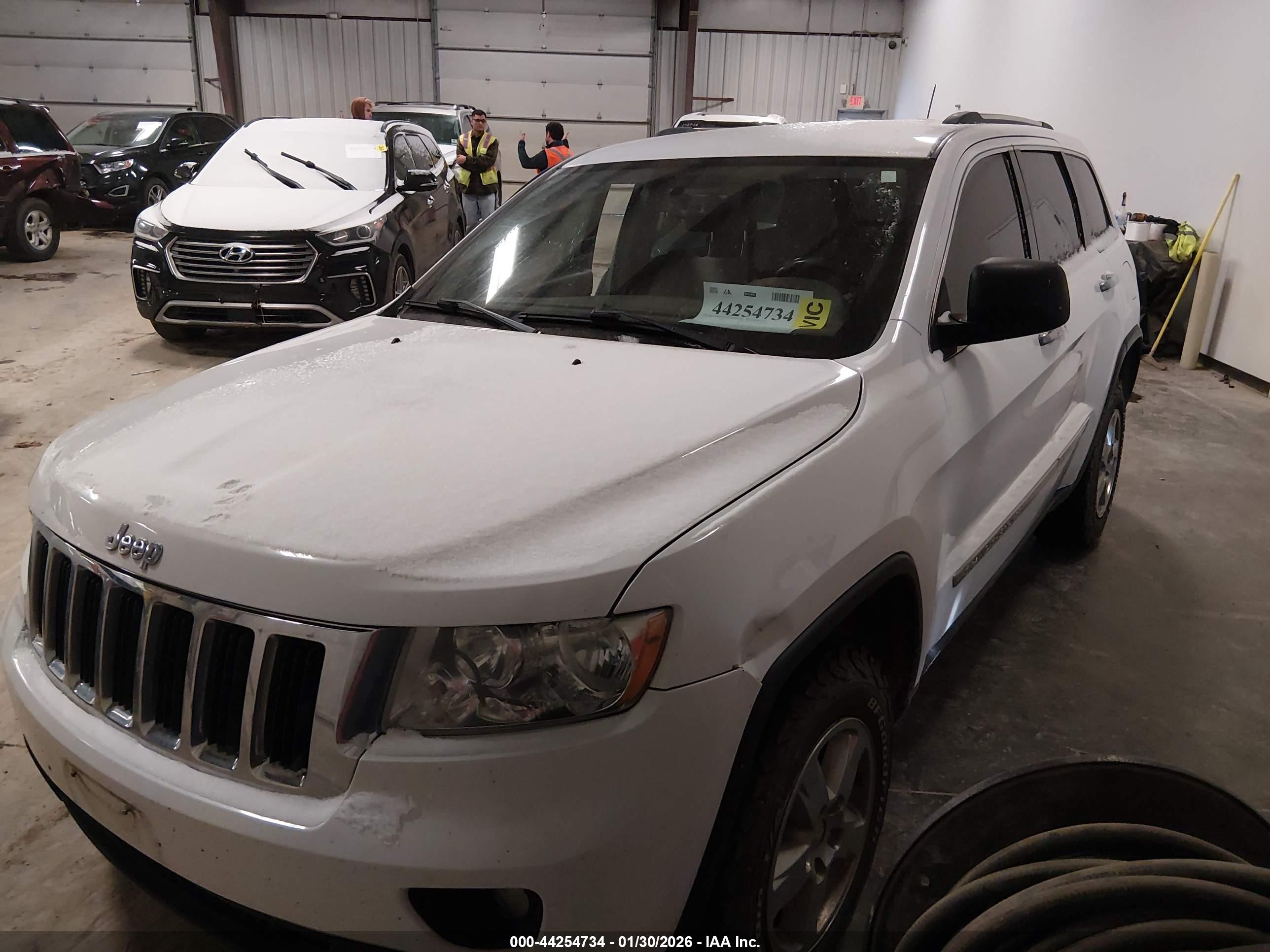 JEEP GRAND image 2
