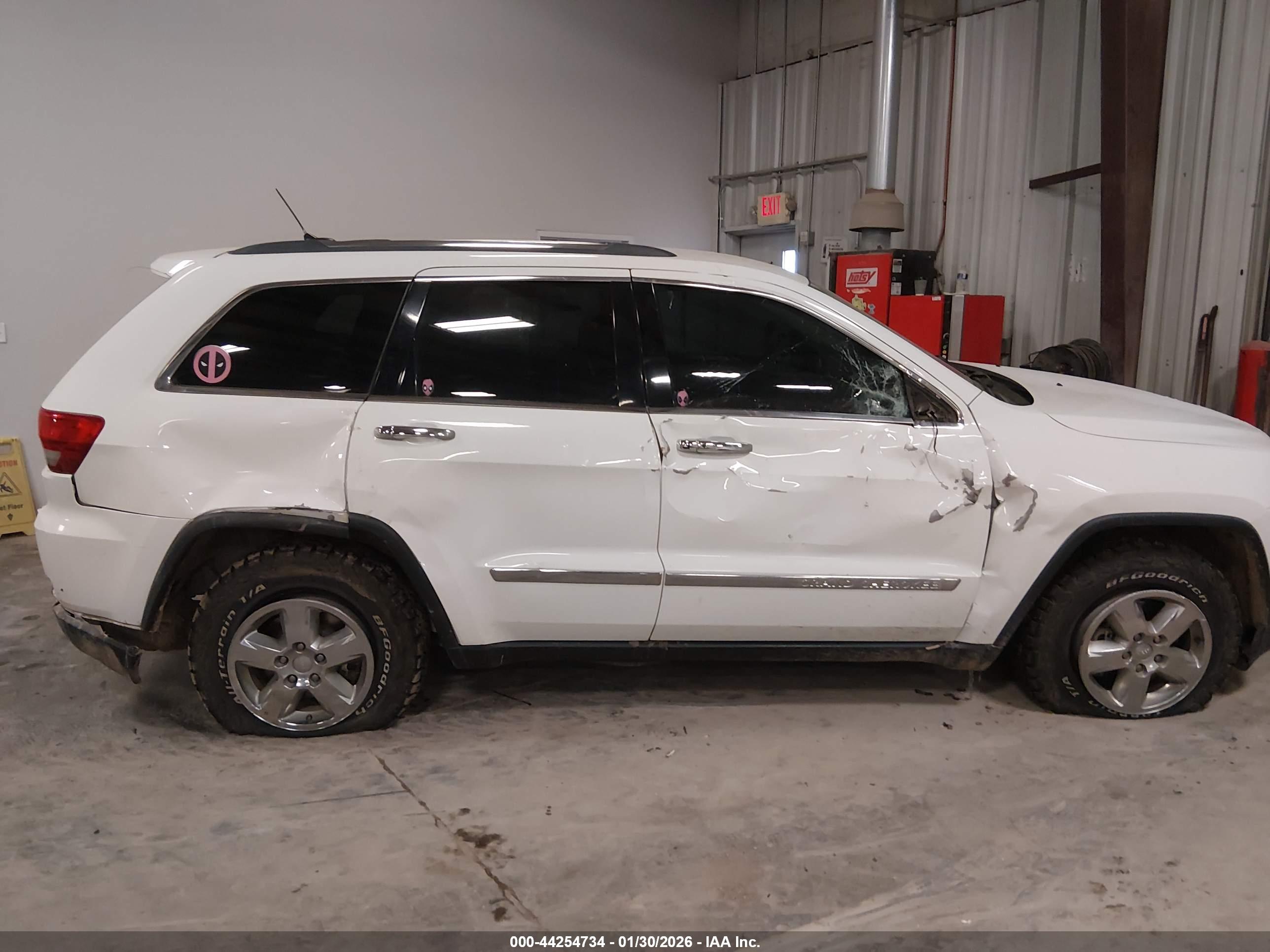 JEEP GRAND image 6
