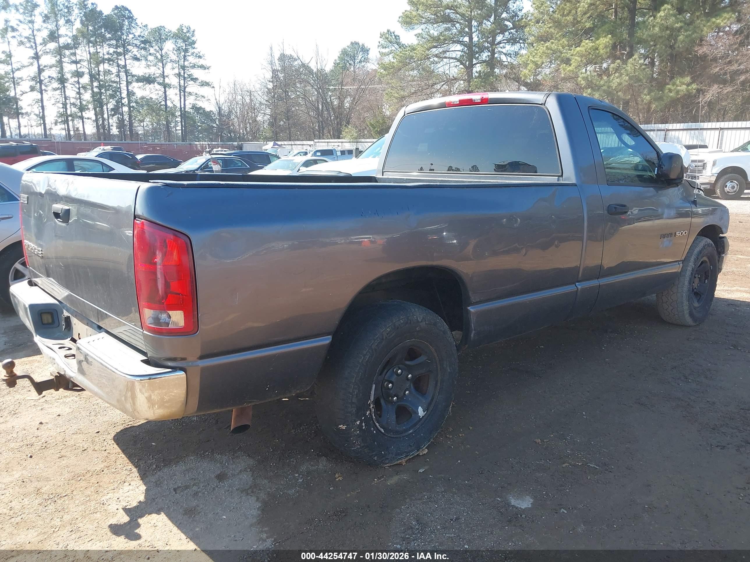 DODGE RAM image 4