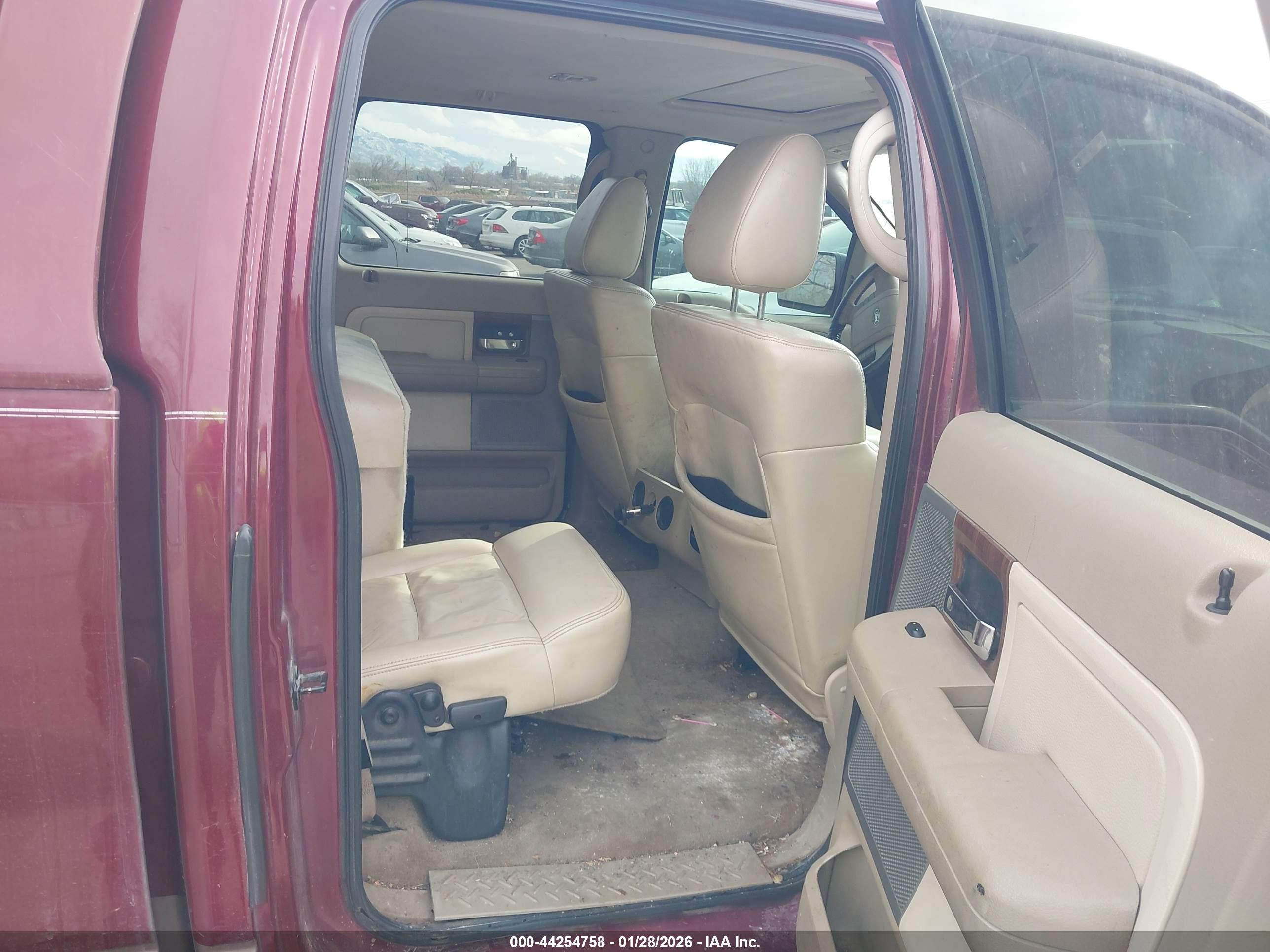 FORD F-150 image 8