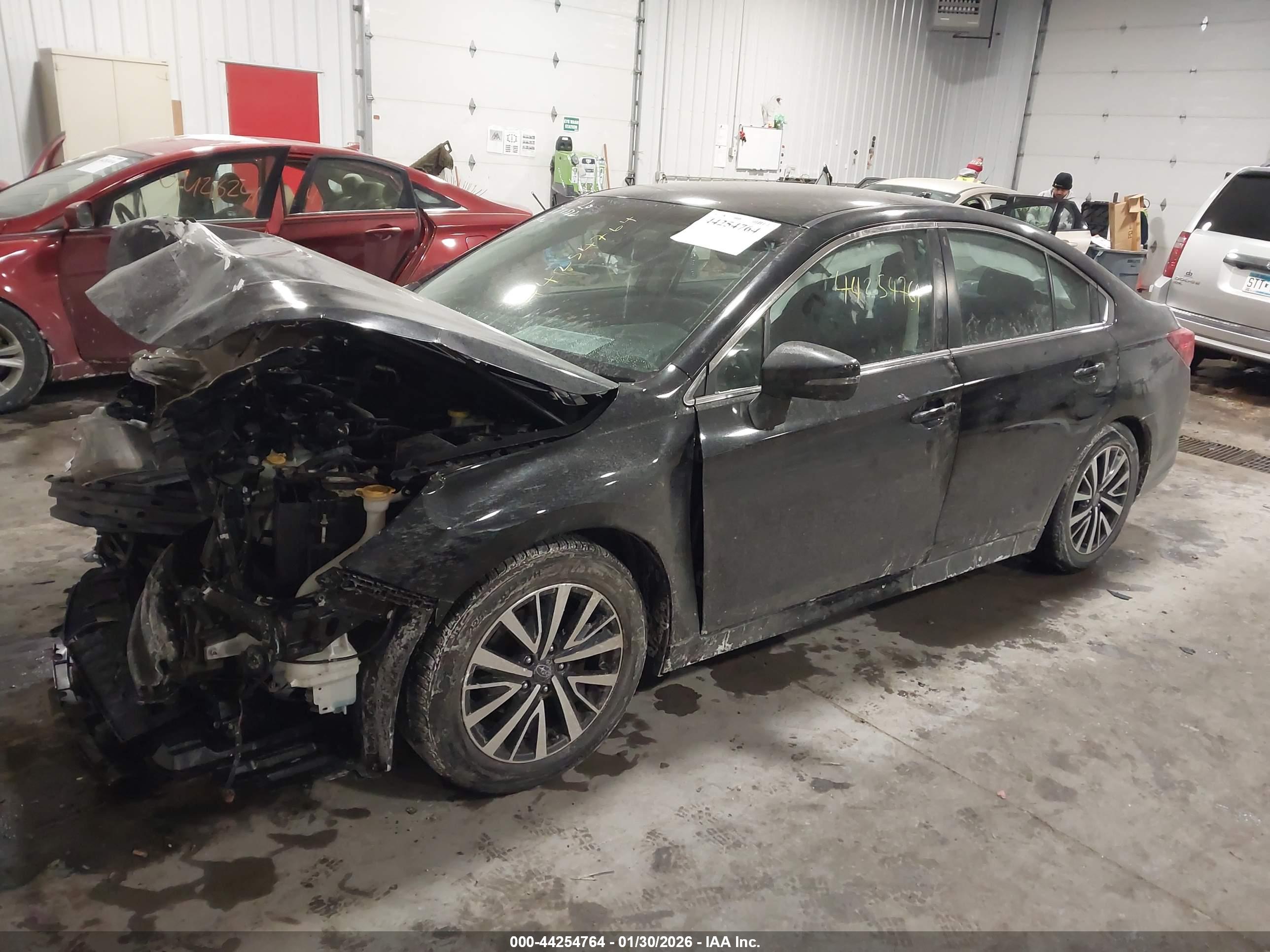 SUBARU LEGACY image 2
