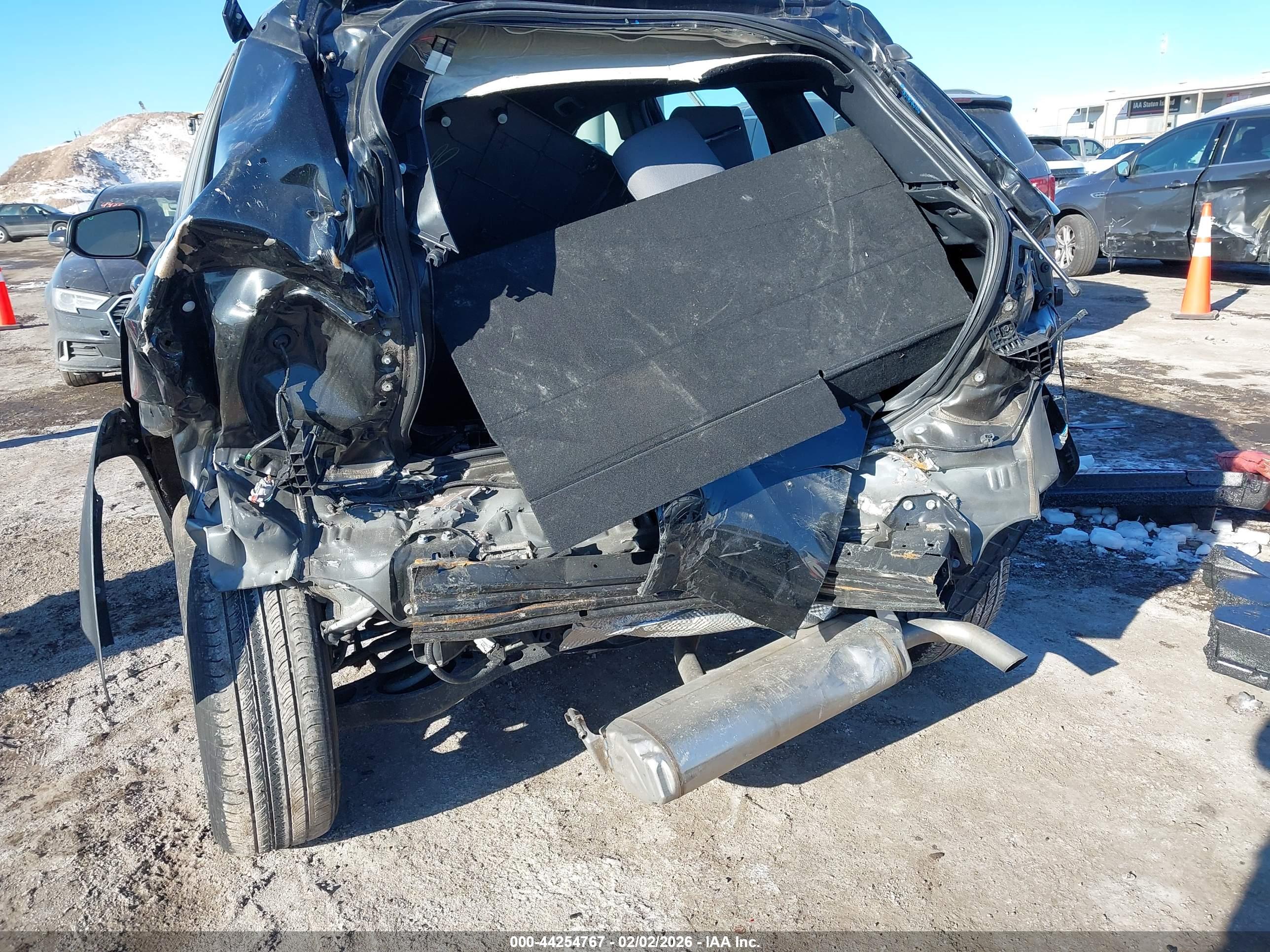 TOYOTA COROLLA image 6