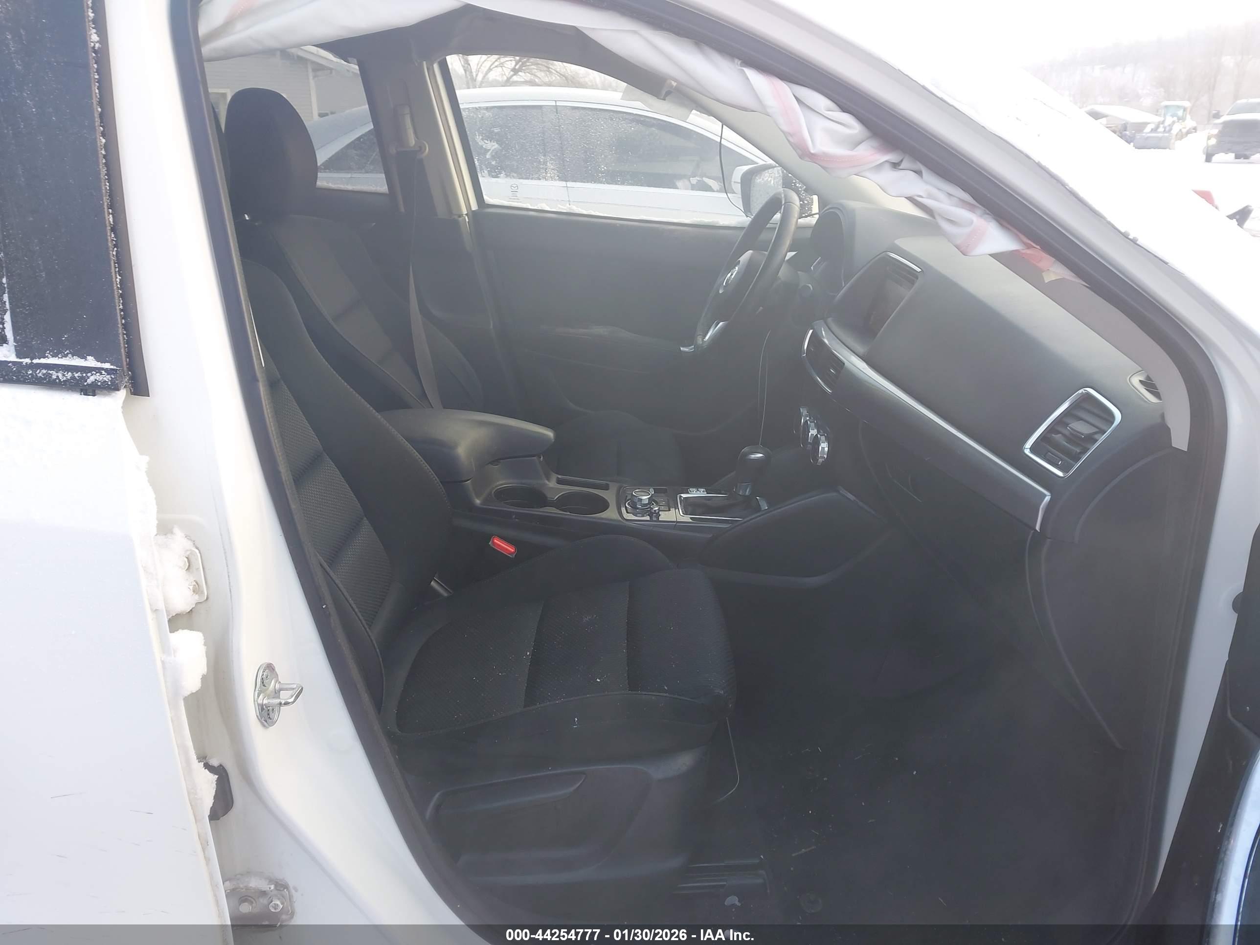 MAZDA CX-5 image 5