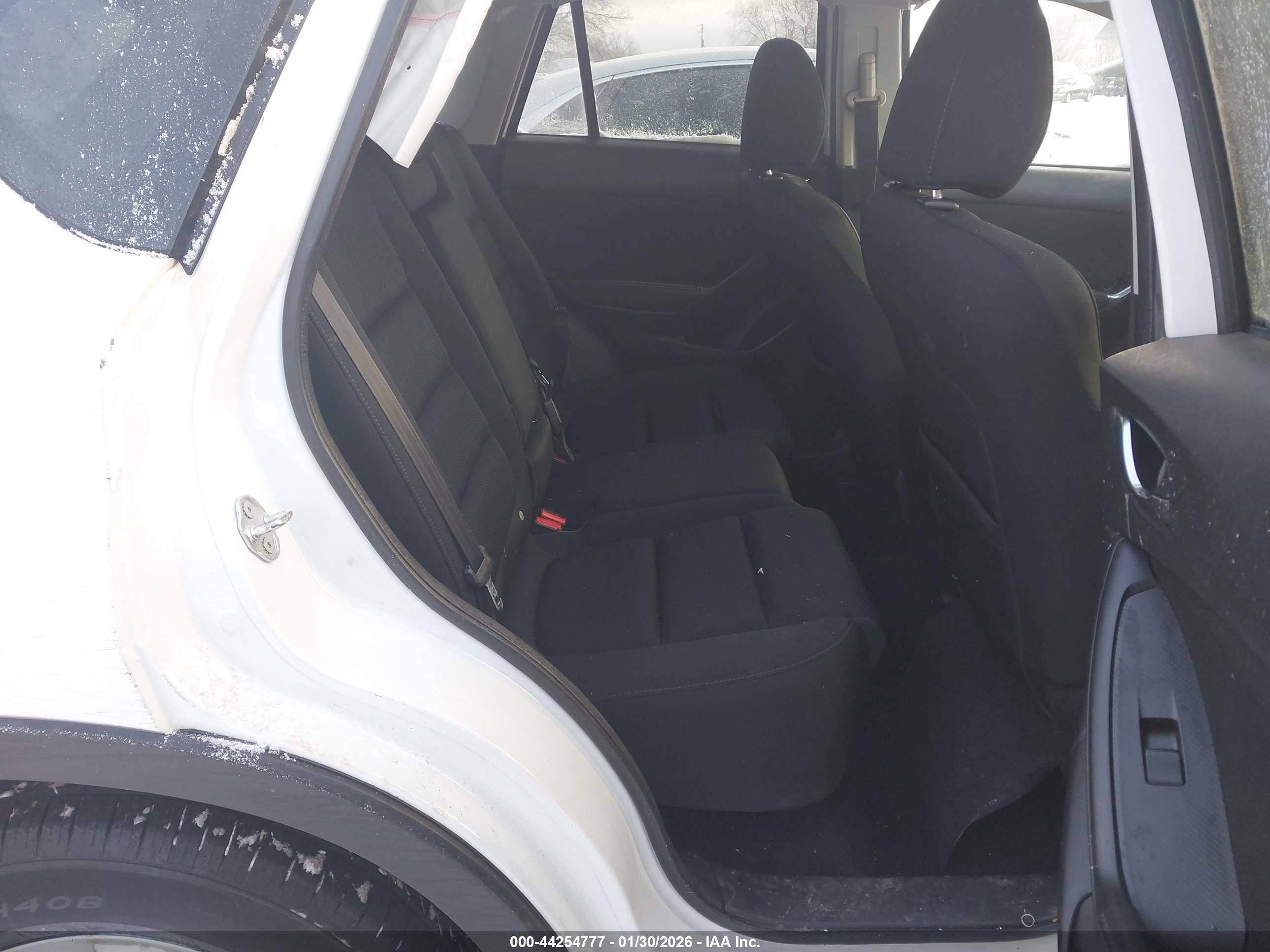 MAZDA CX-5 image 8