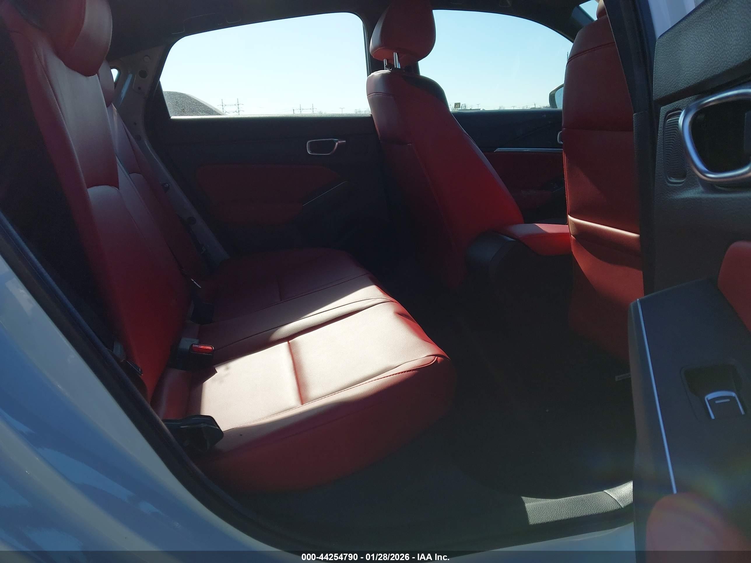 ACURA INTEGRA image 8