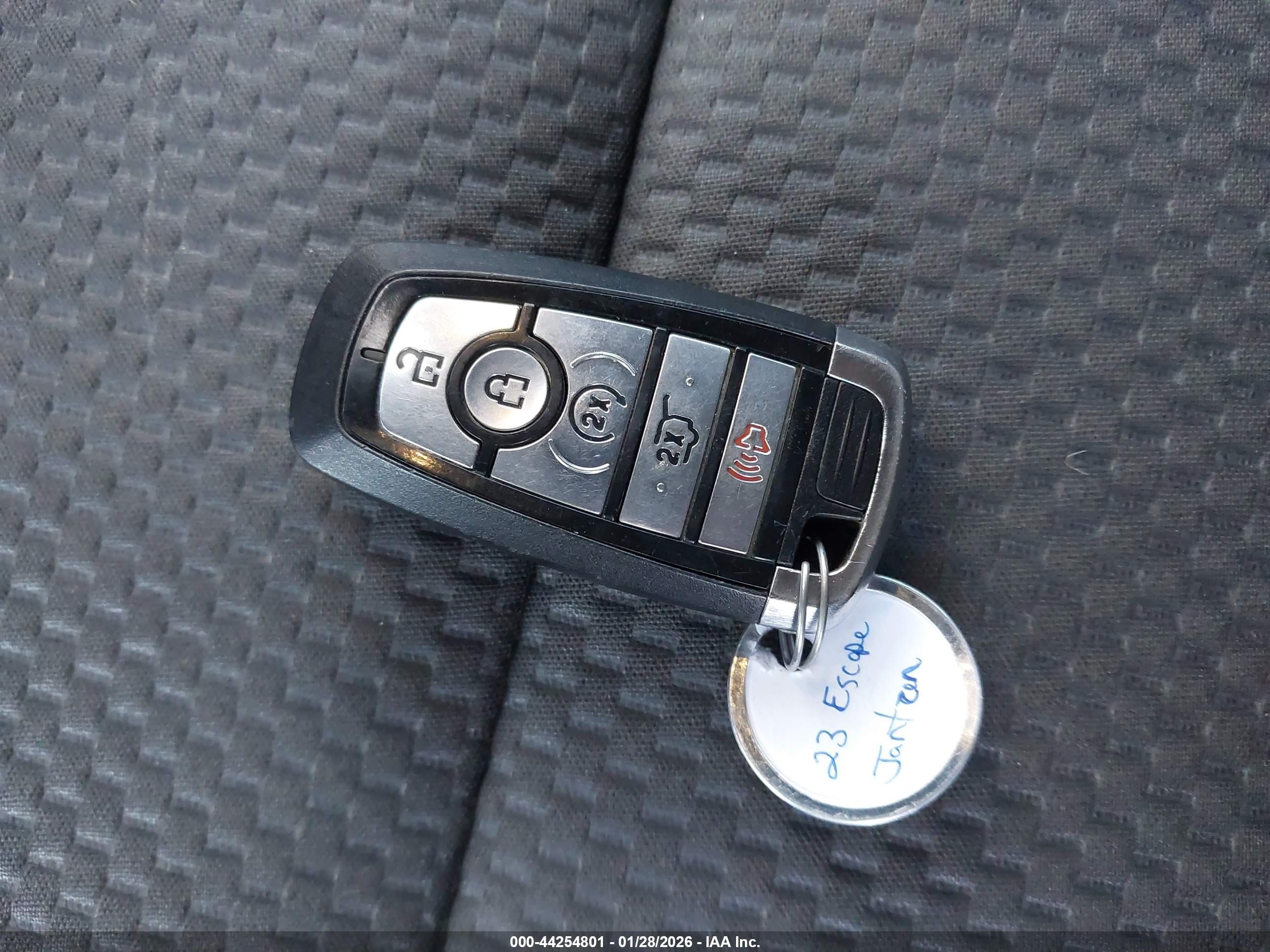 FORD ESCAPE image 11