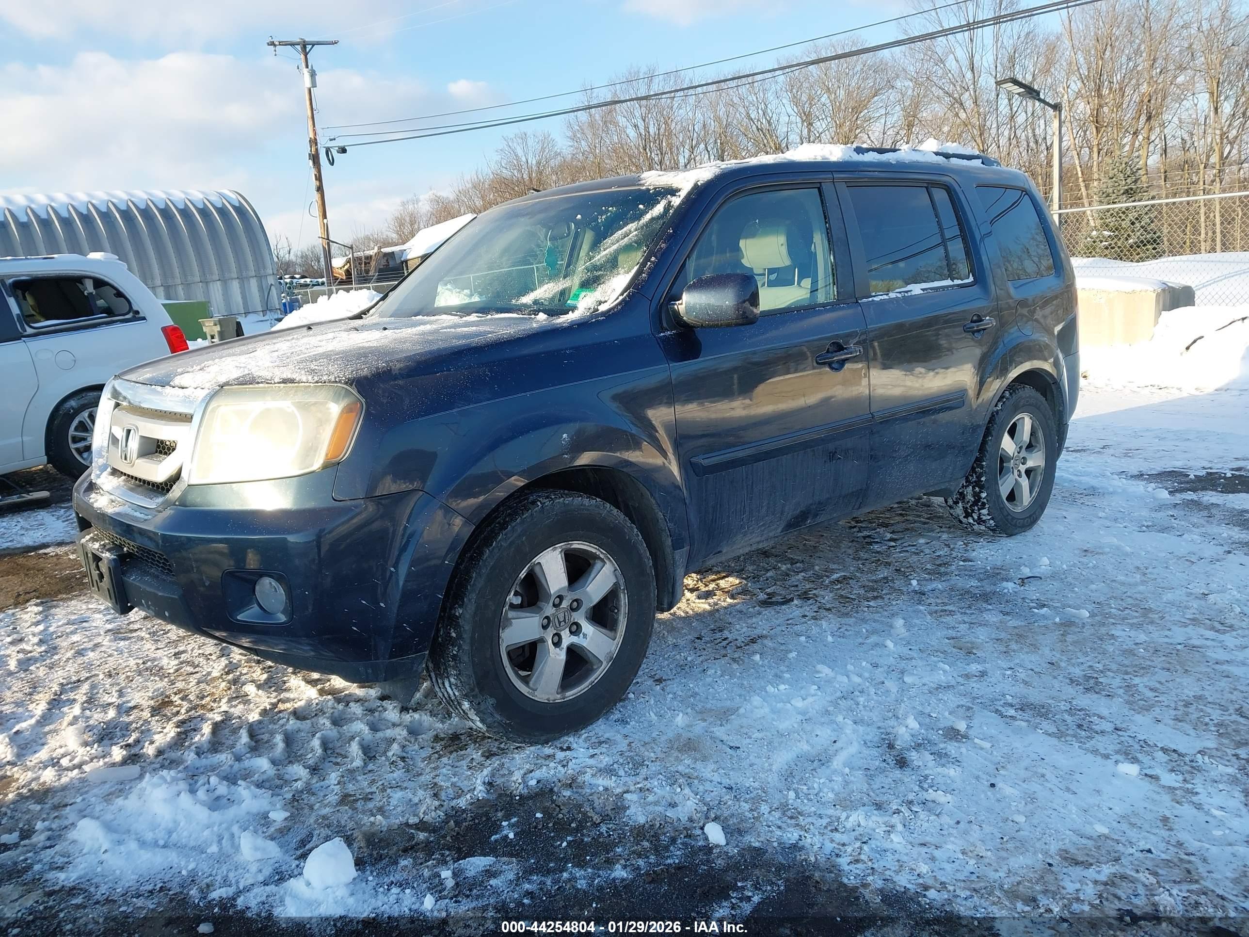 HONDA PILOT image 2