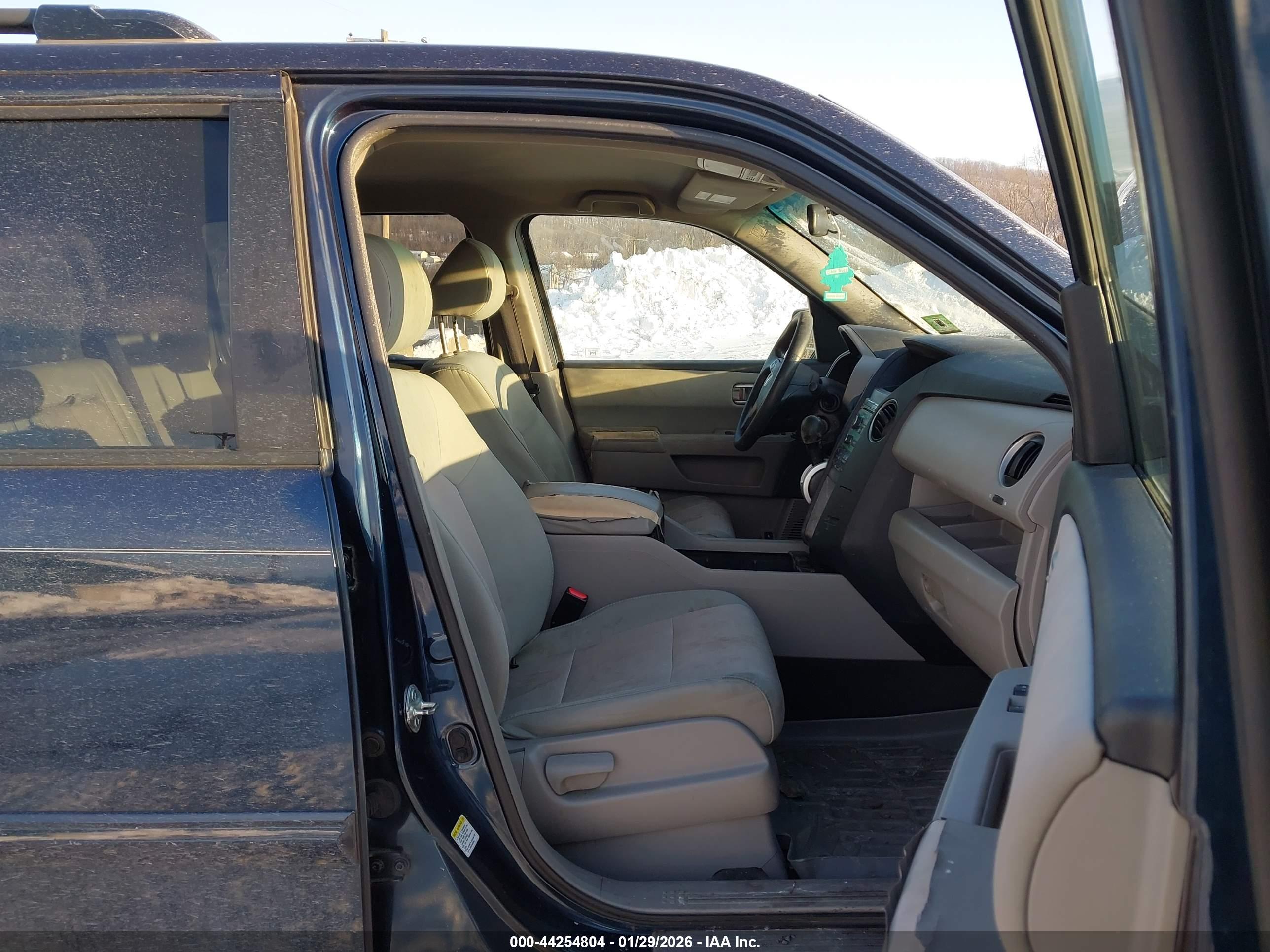 HONDA PILOT image 5