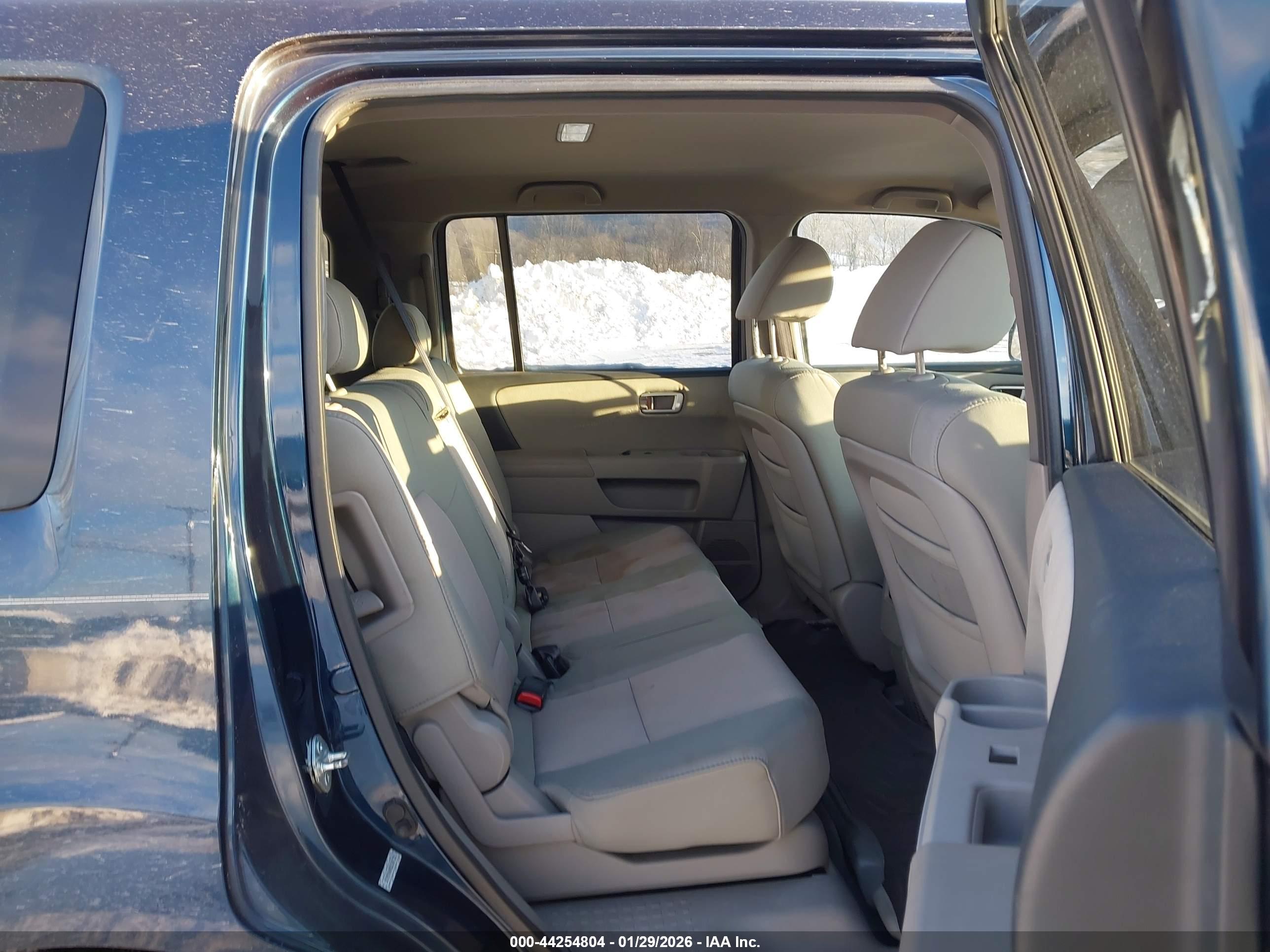 HONDA PILOT image 8