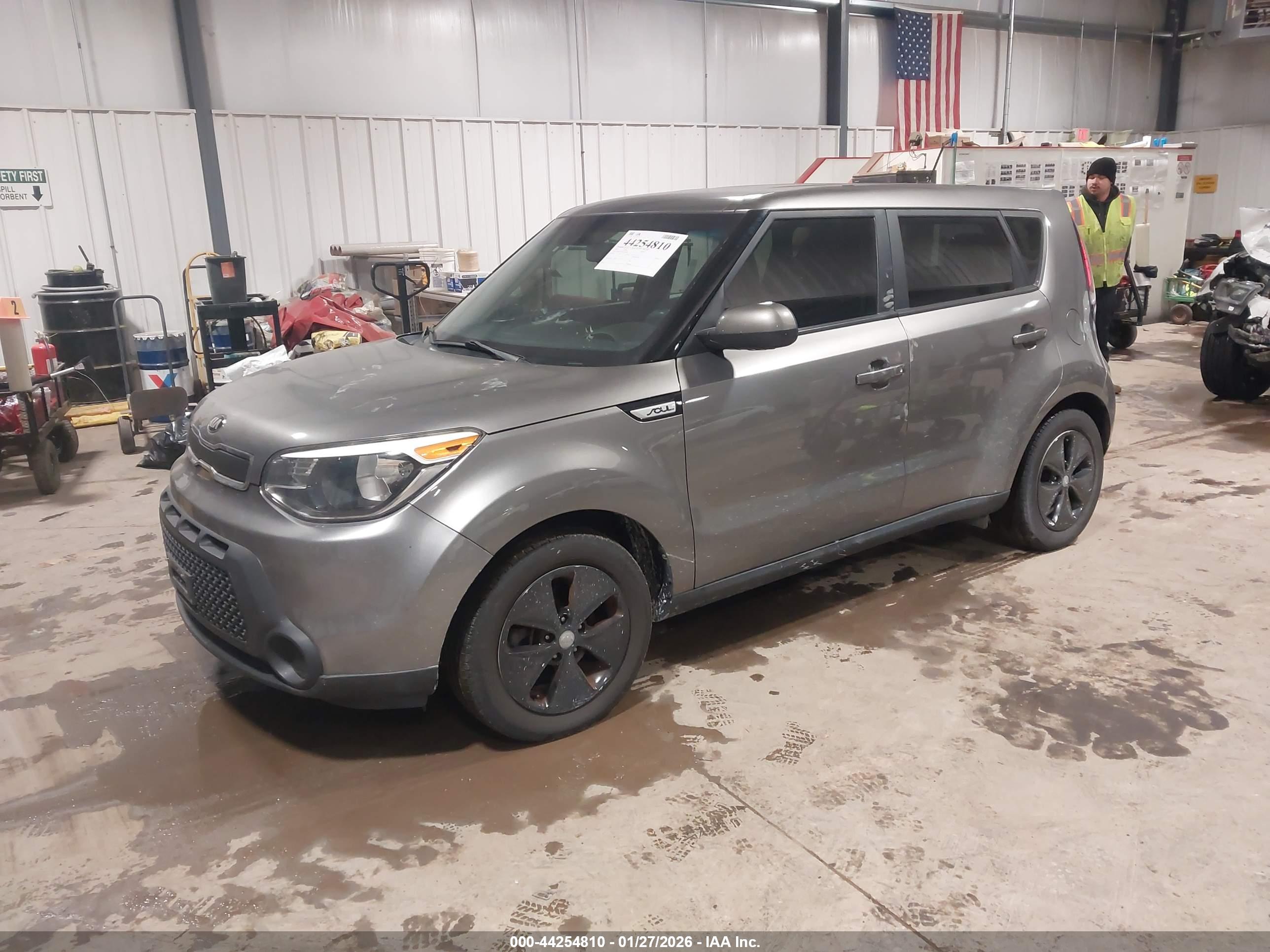 KIA SOUL image 2
