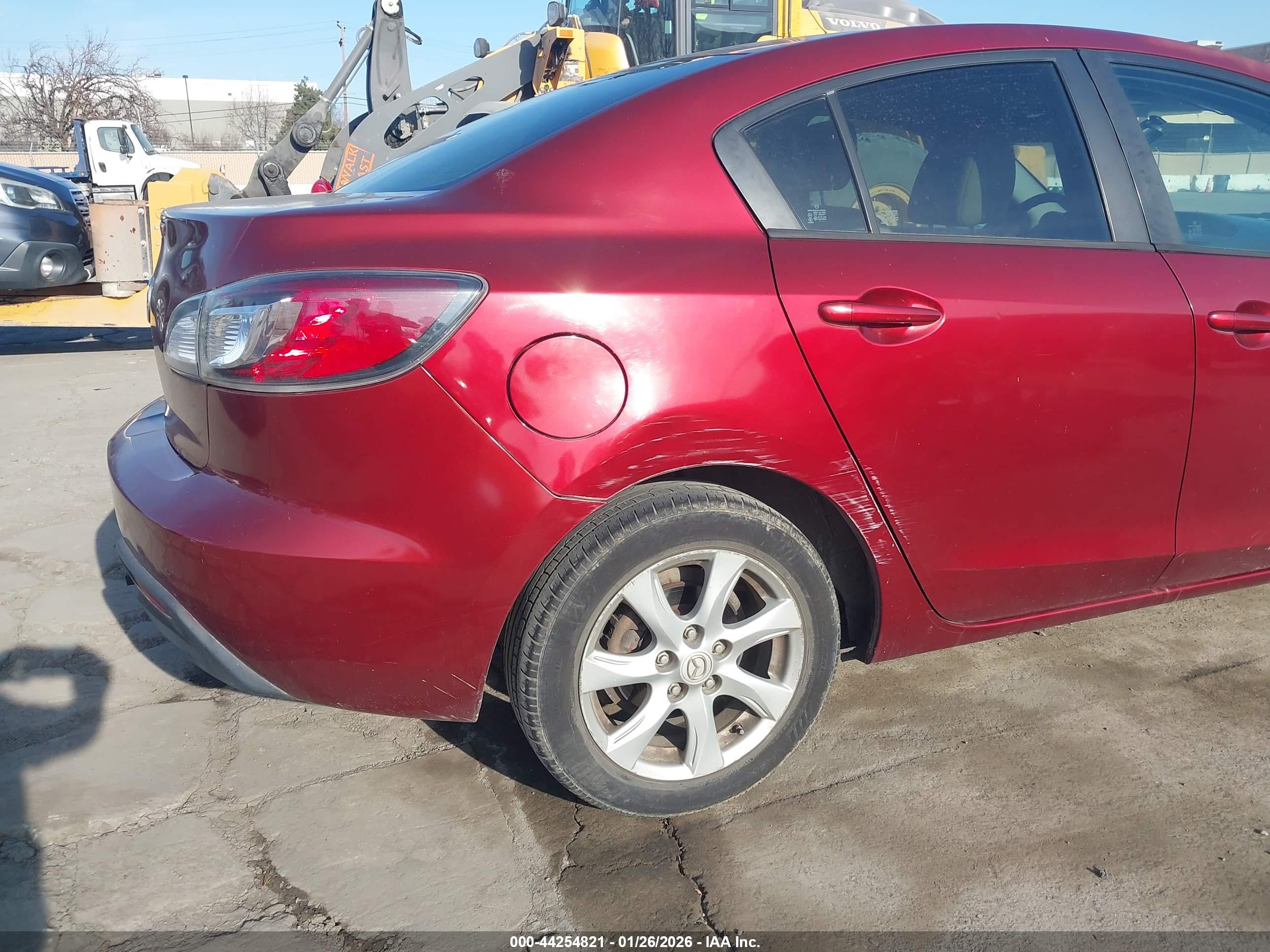 MAZDA MAZDA3 image 6