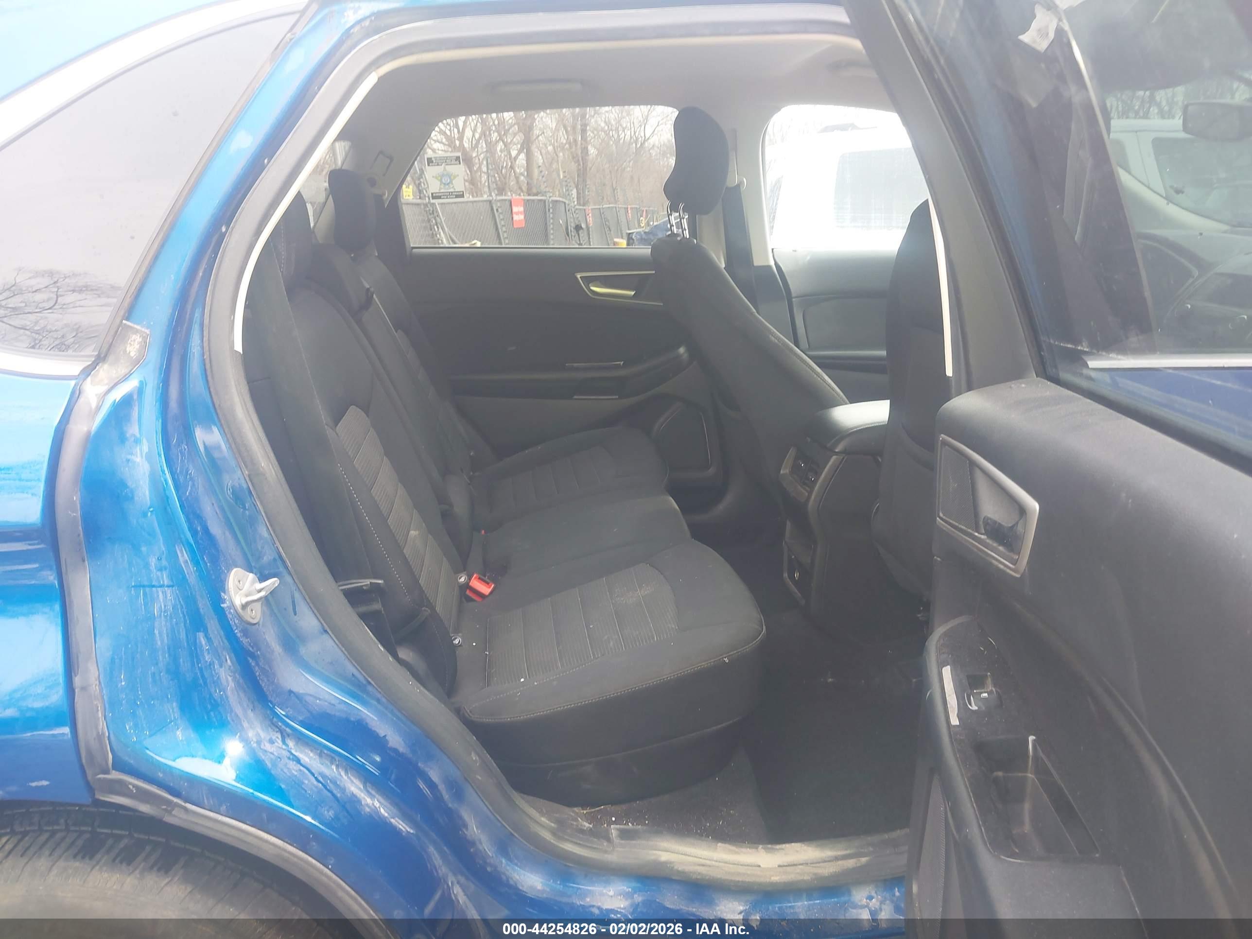 FORD EDGE image 8