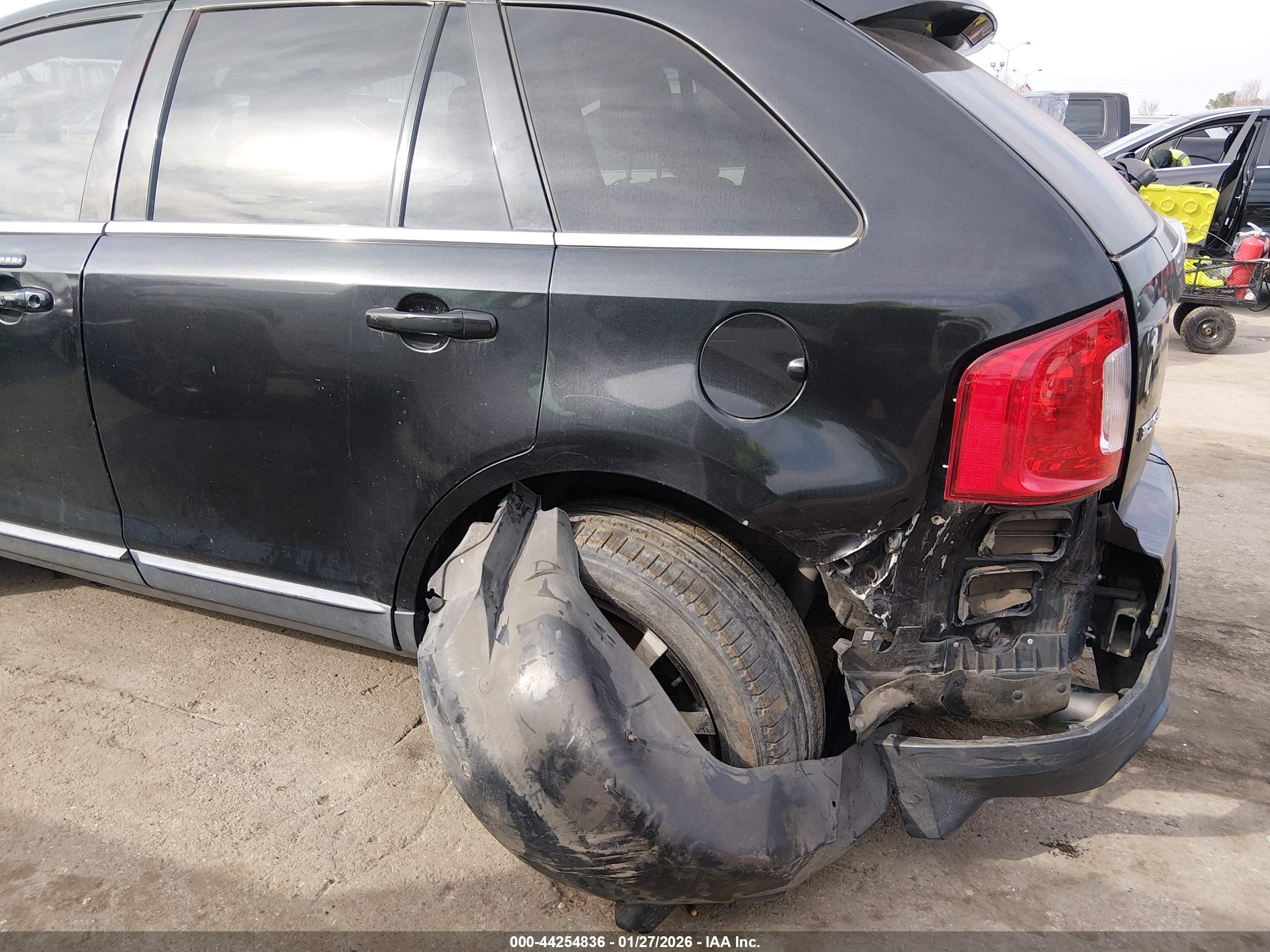 FORD EDGE image 6