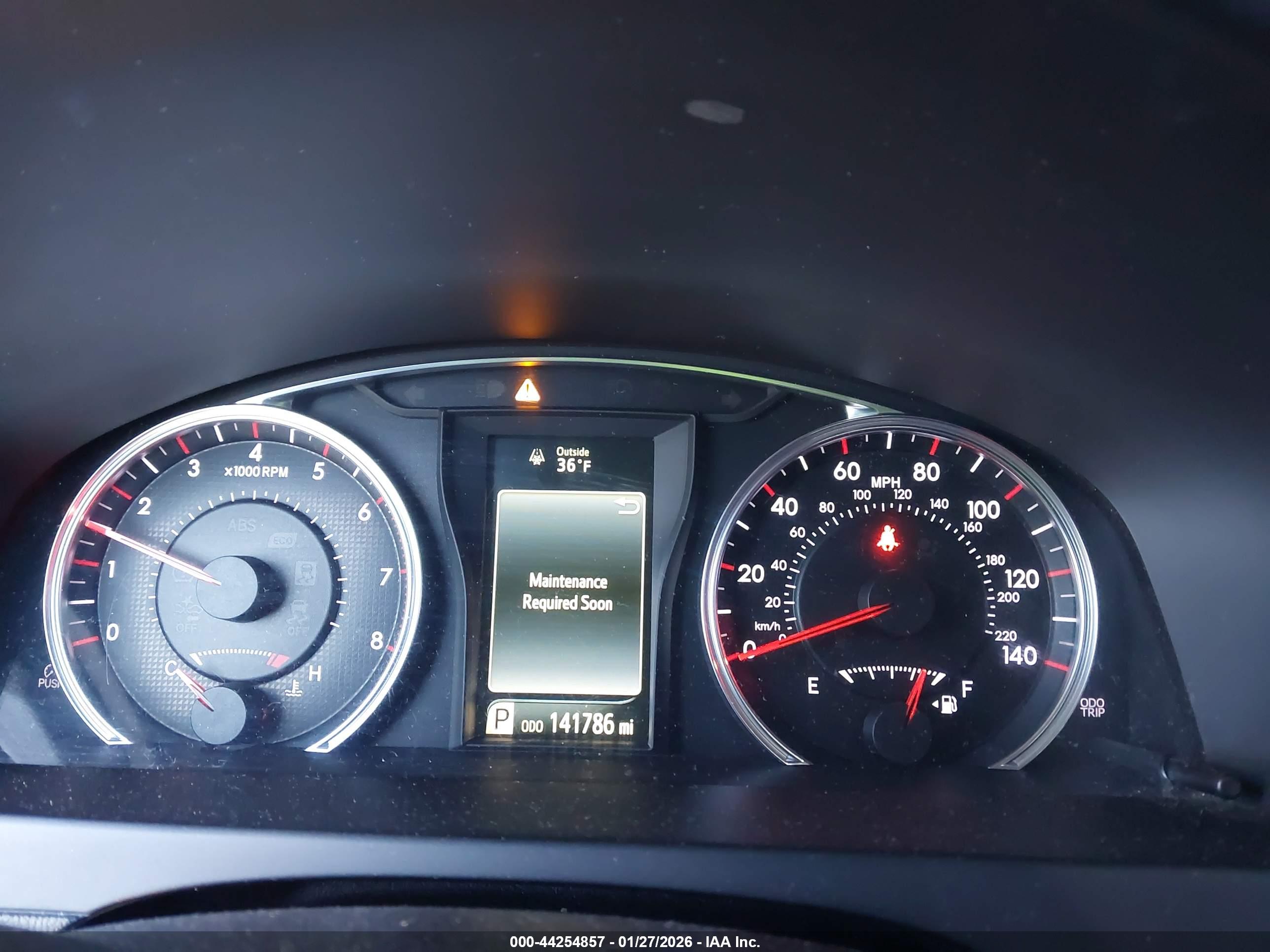 TOYOTA CAMRY image 7