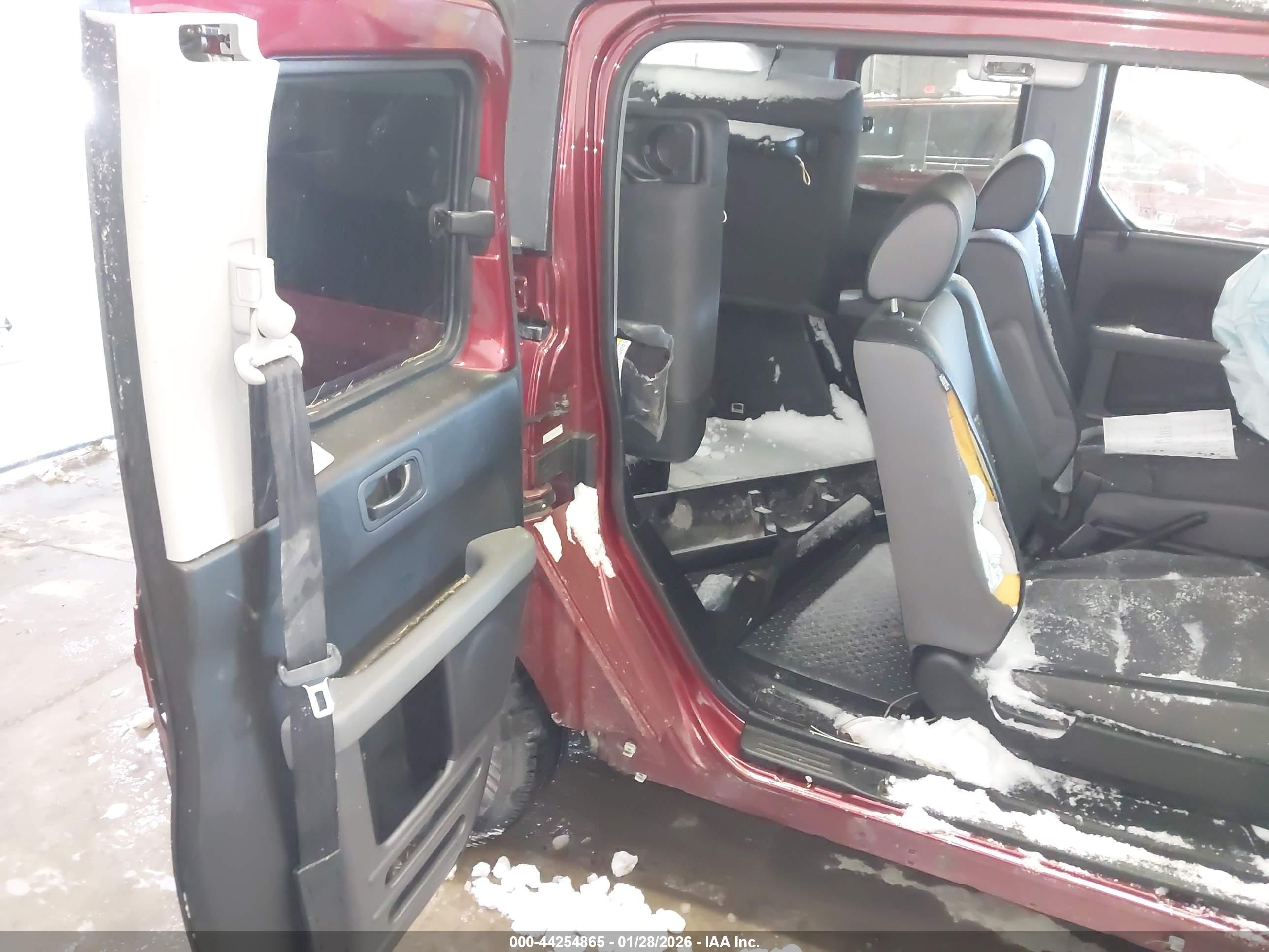 HONDA ELEMENT image 8
