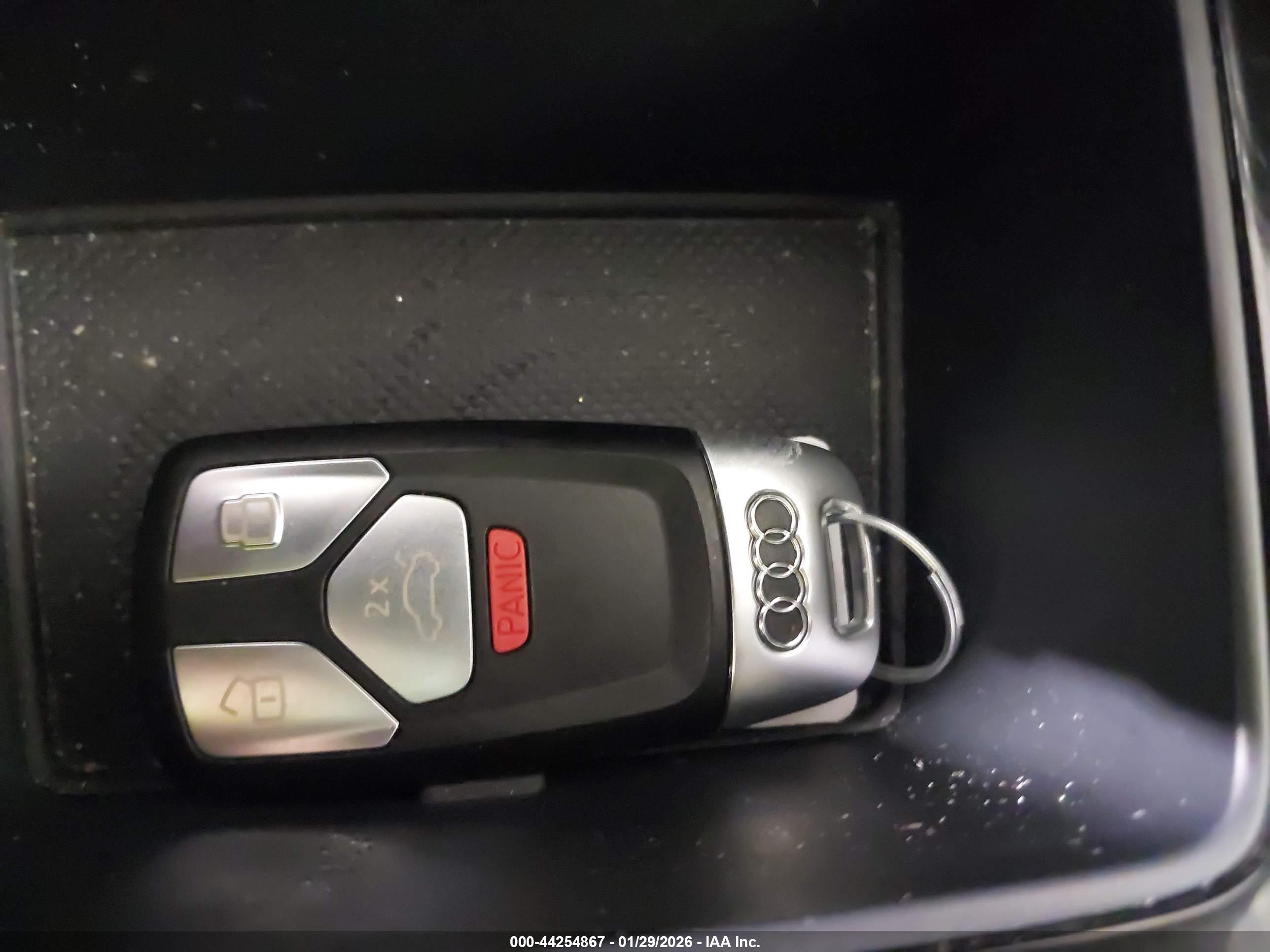 AUDI Q5 image 11