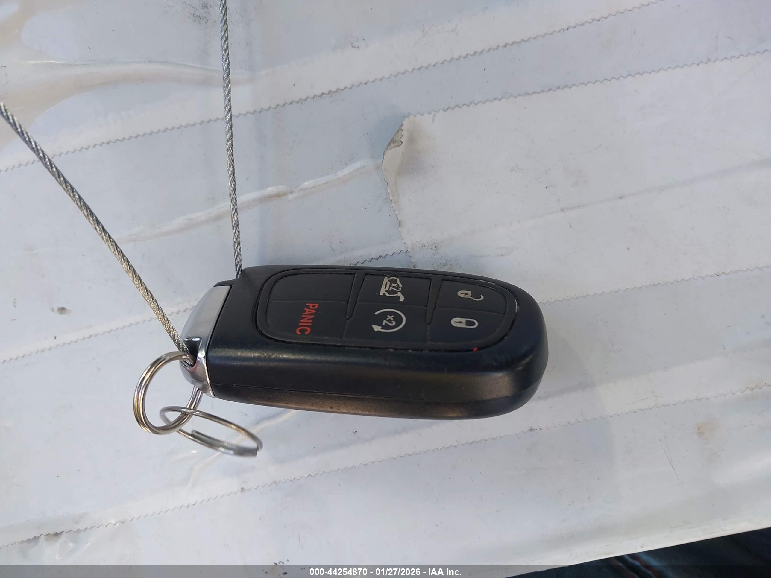 JEEP CHEROKEE image 11