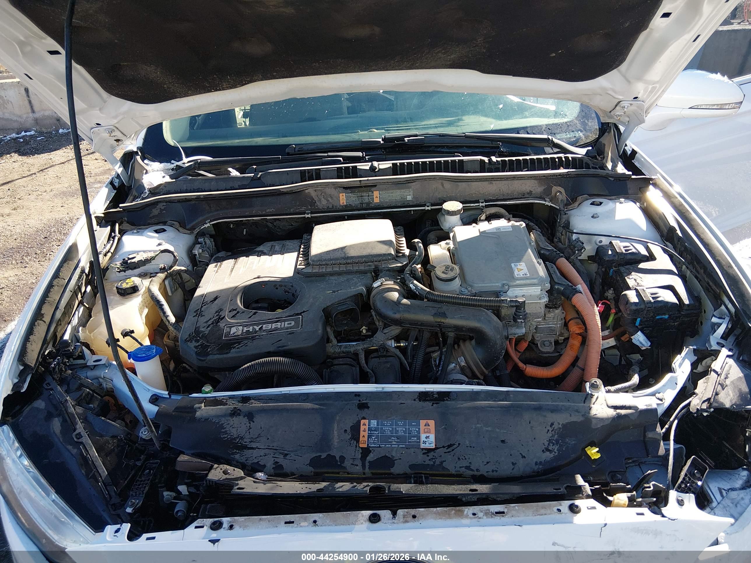 FORD FUSION image 10