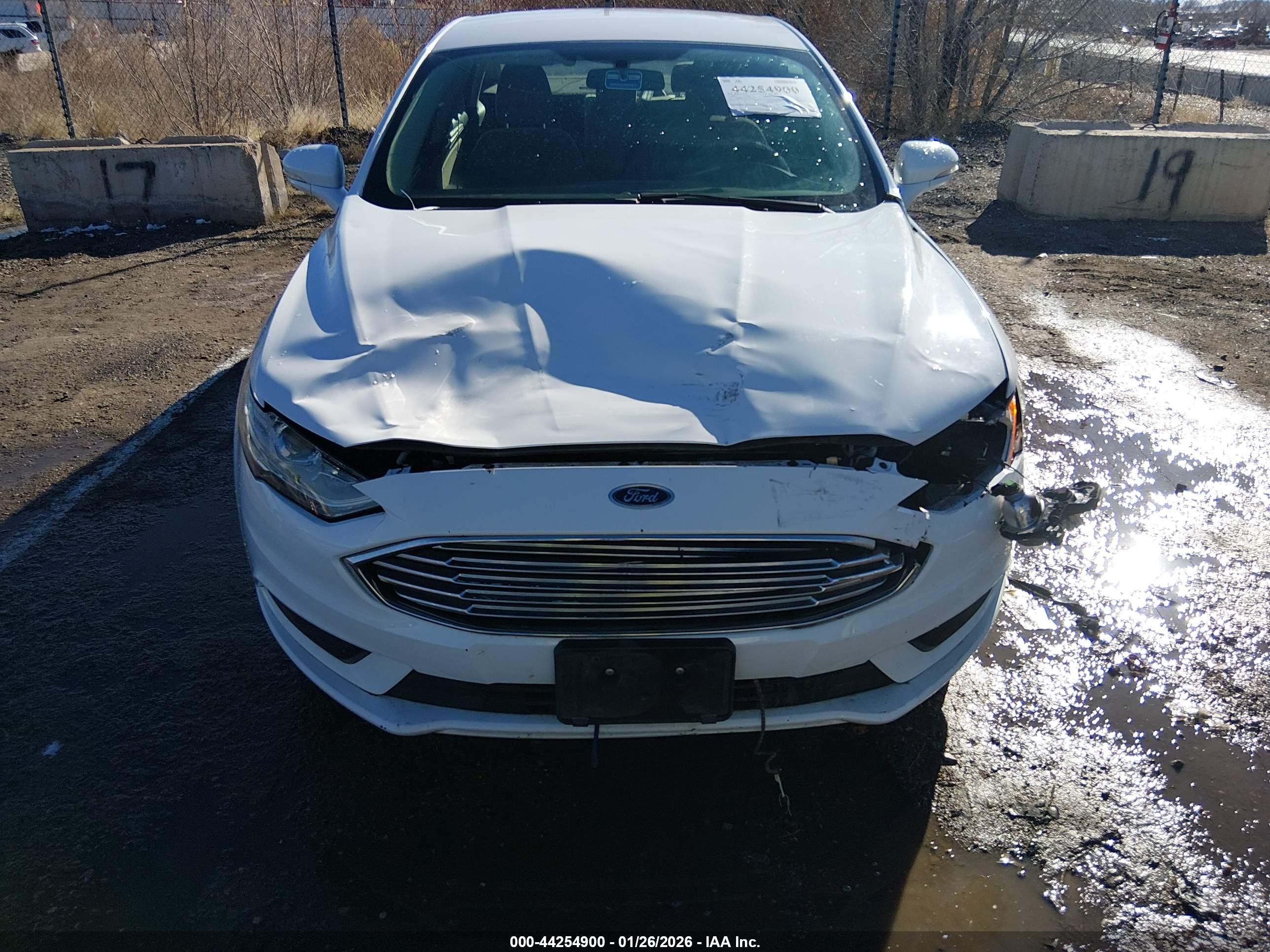 FORD FUSION image 6