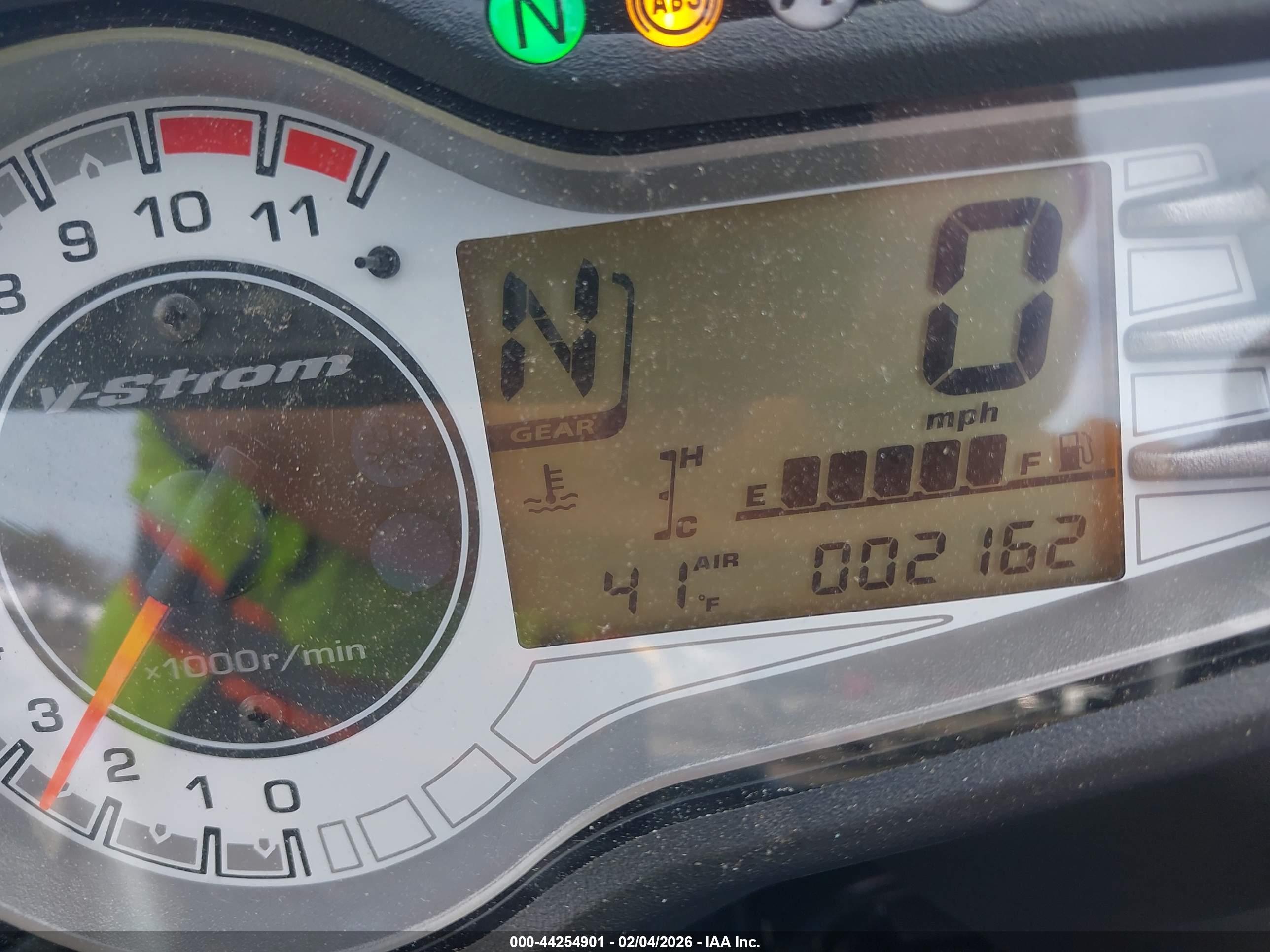 SUZUKI DL650 image 7