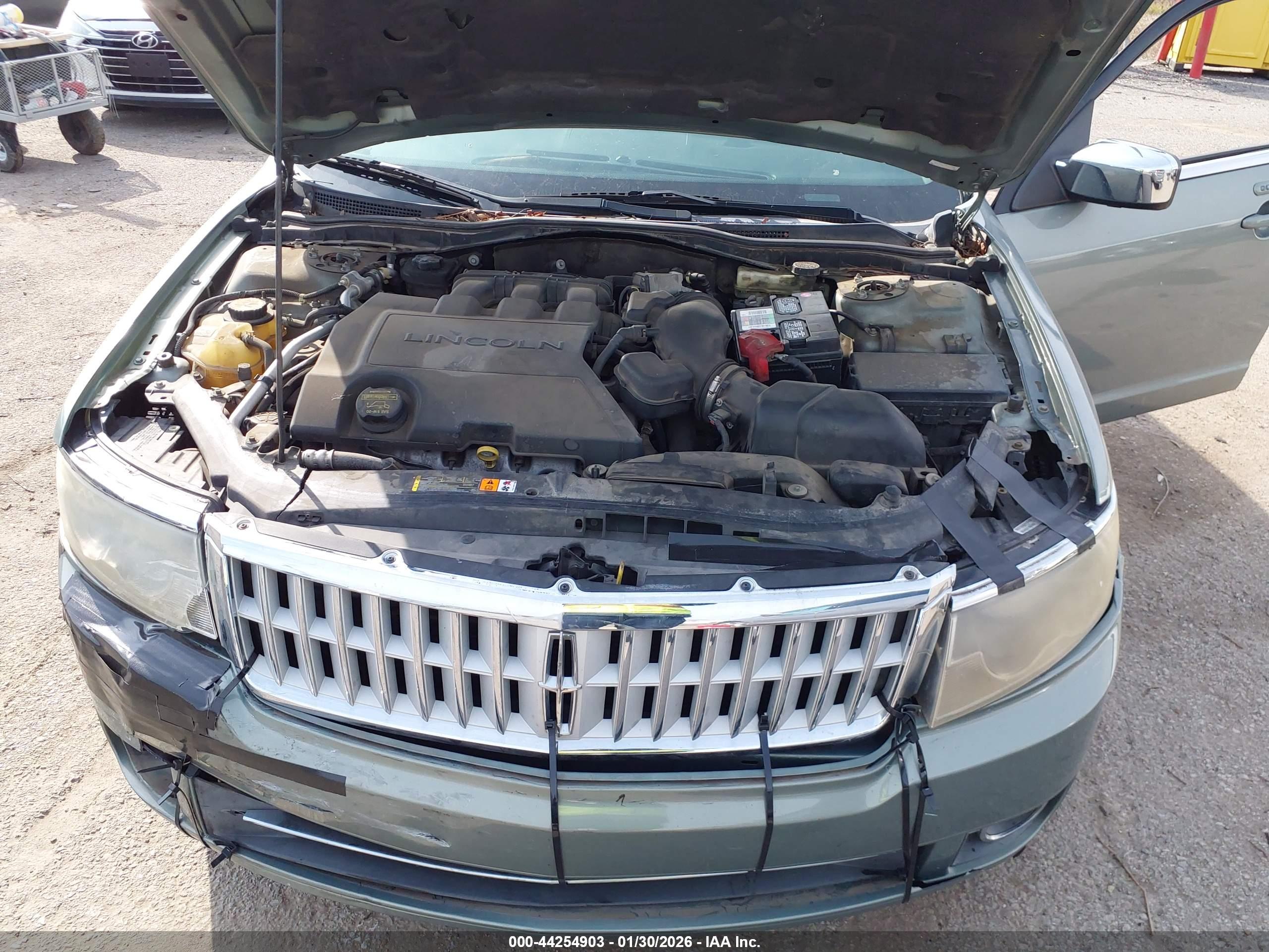 LINCOLN MKZ image 10