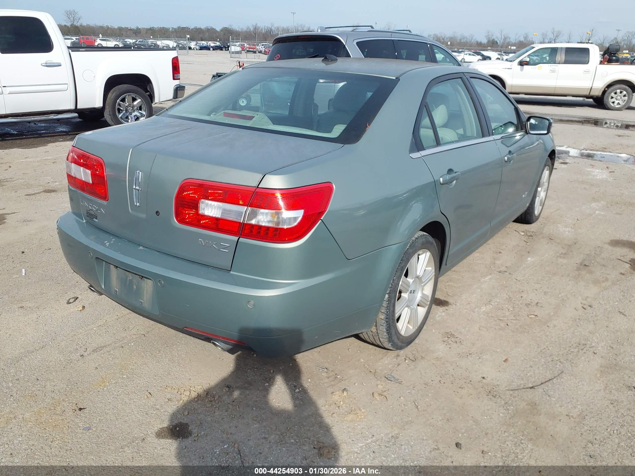 LINCOLN MKZ image 4