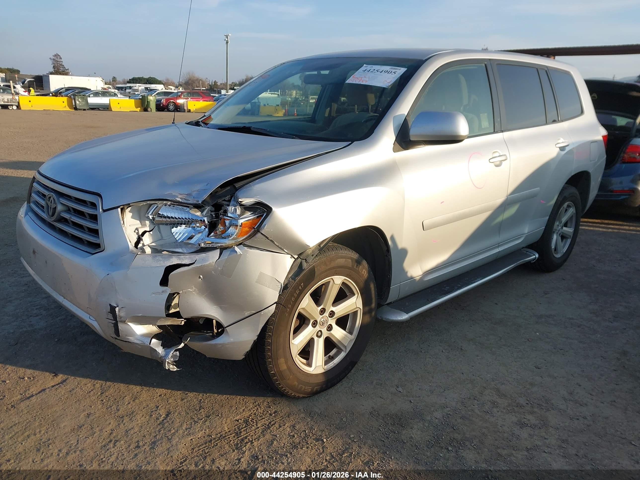 TOYOTA HIGHLANDER image 2
